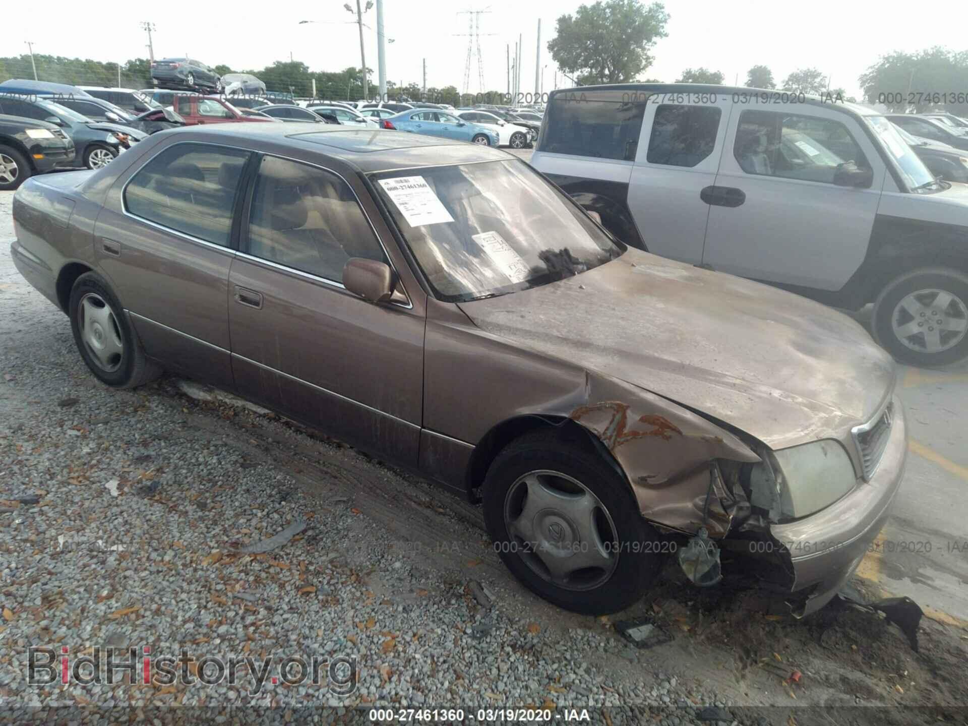 Photo JT8BH28F7X0148919 - LEXUS LS 1999