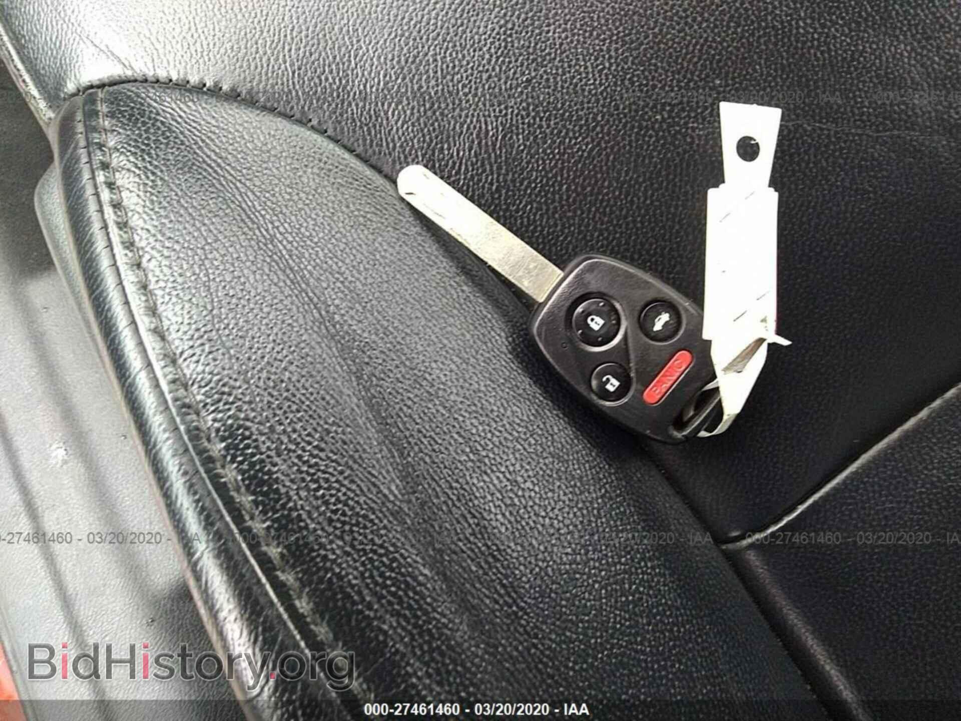 2011 HONDA CIVIC - VIN: 2HGFG1B90BH512252 - Фото 11