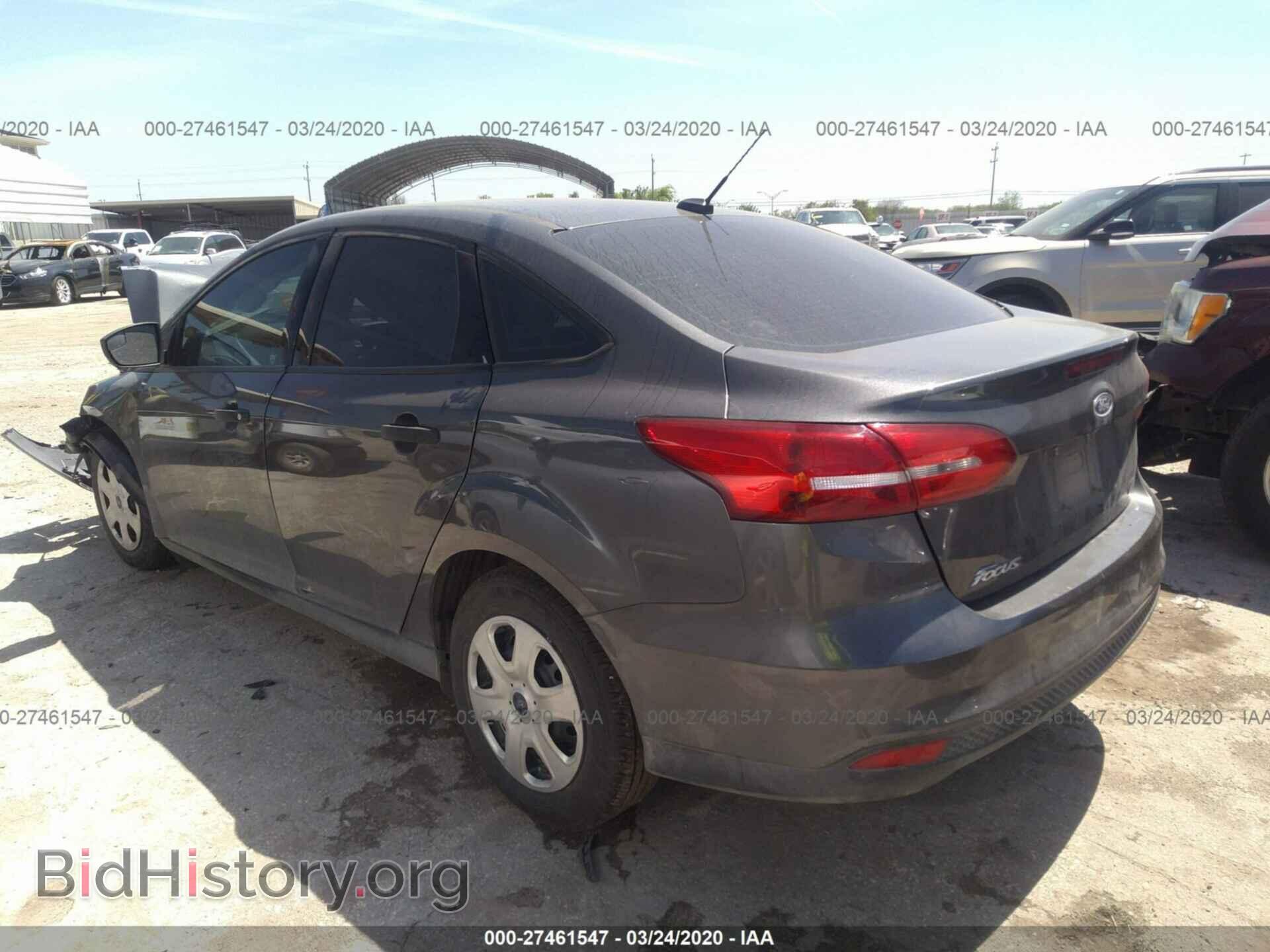 2018 FORD FOCUS - VIN: 1FADP3E24JL330822 - Фото 3
