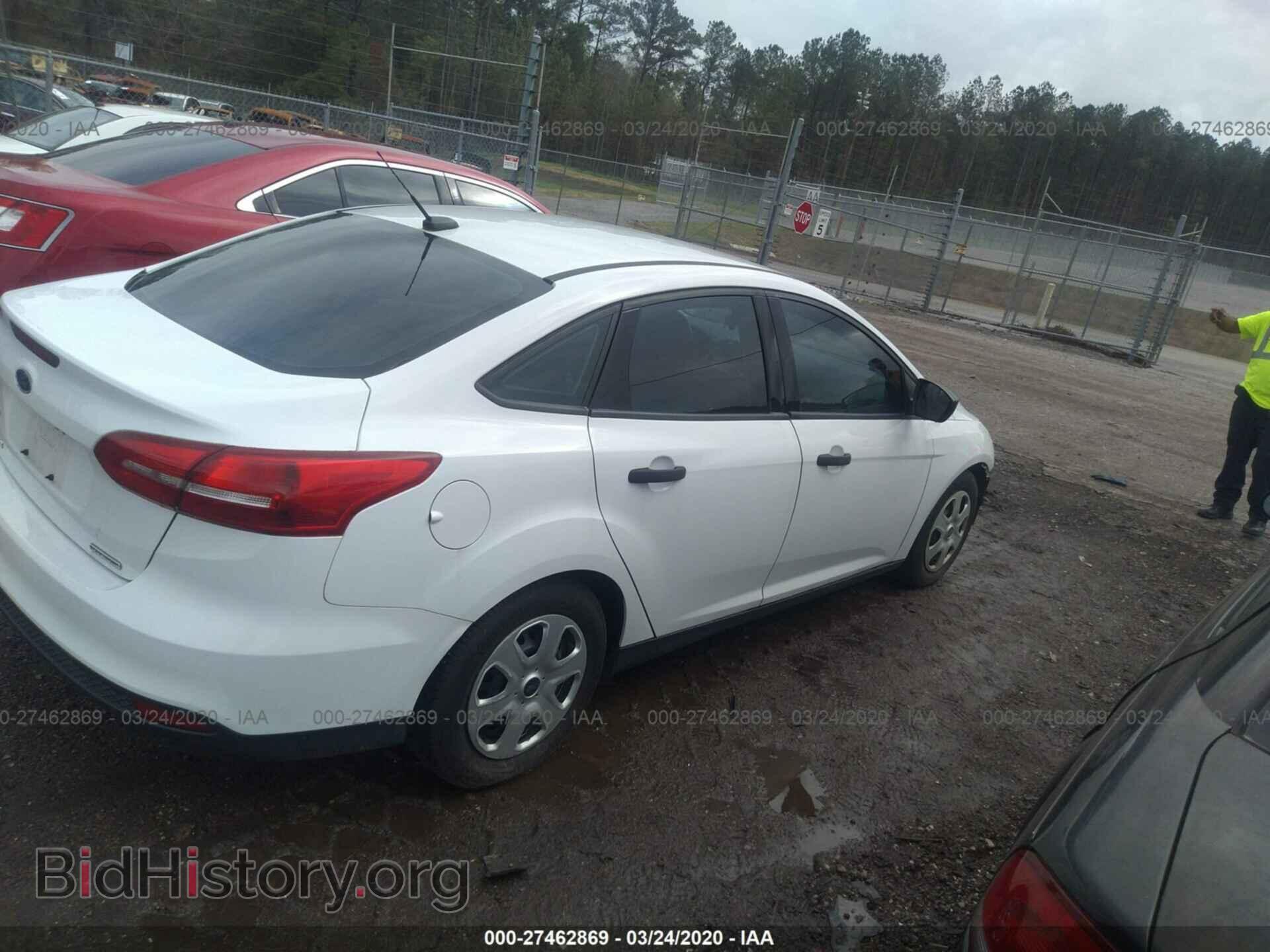 2015 FORD FOCUS - VIN: 1FADP3E21FL378317 - Photo 4