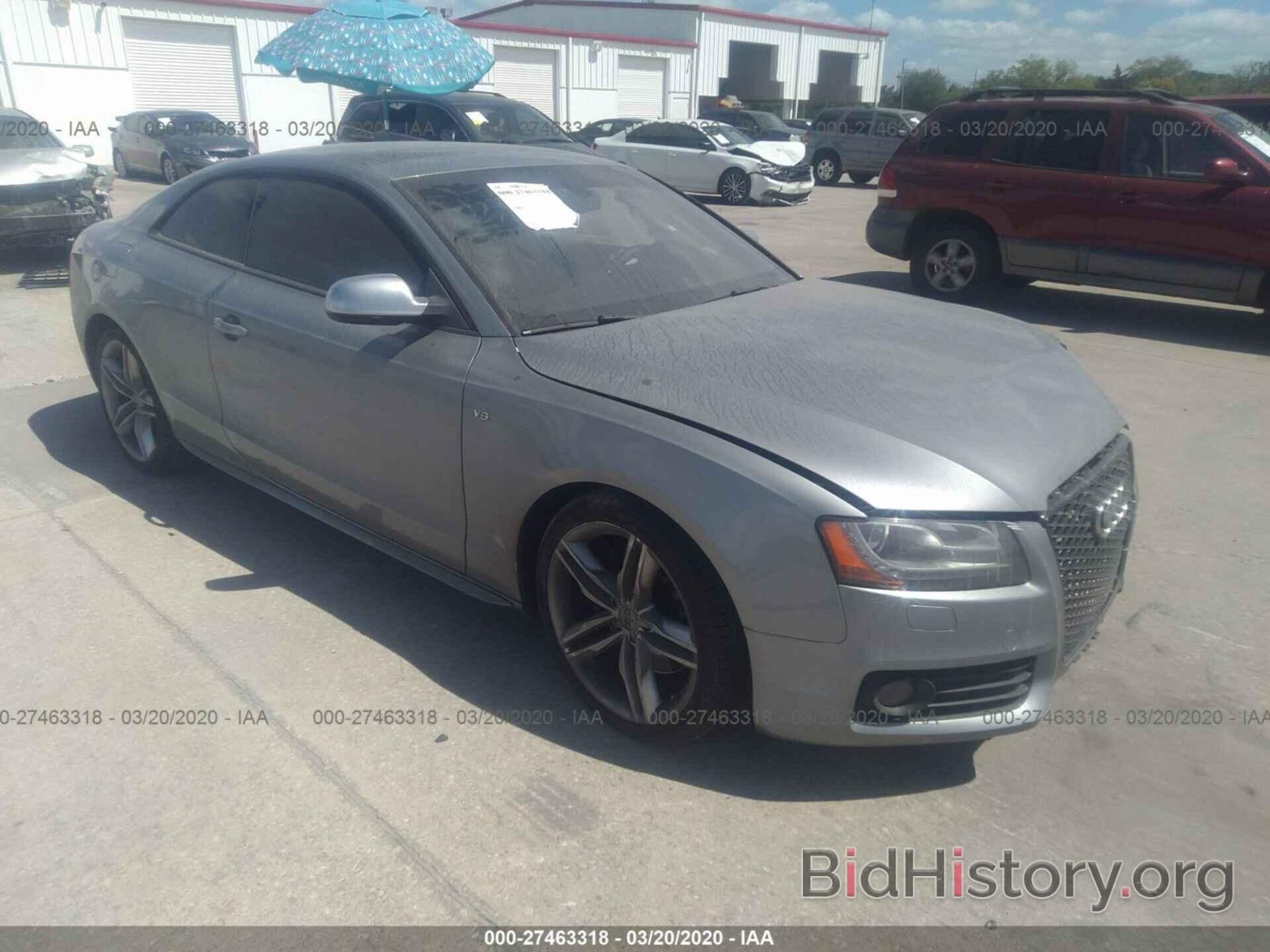 Photo WAUCVAFR2BA045770 - AUDI S5 2011