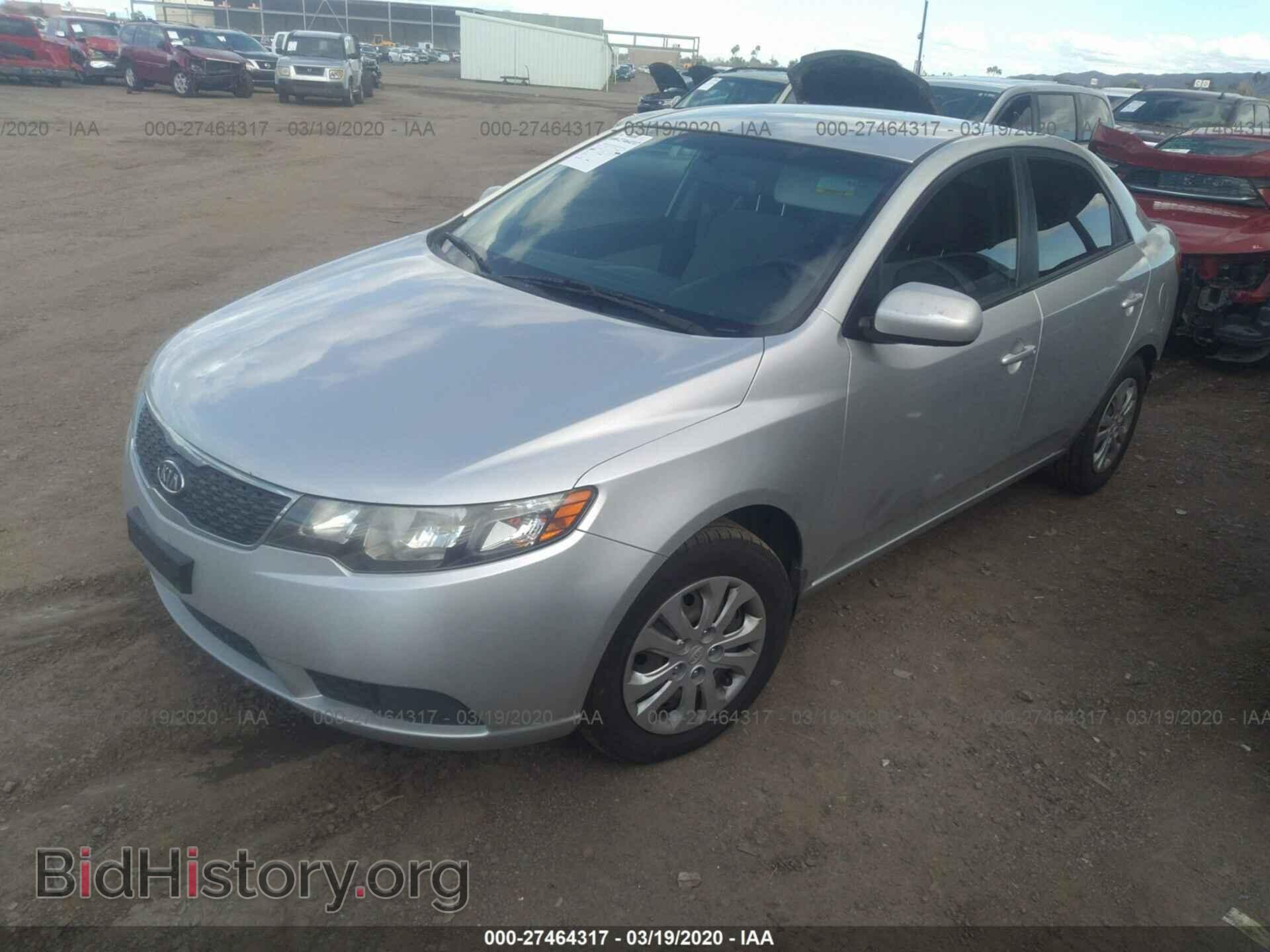 2011 KIA FORTE - VIN: KNAFT4A21B5381465 - Фото 2