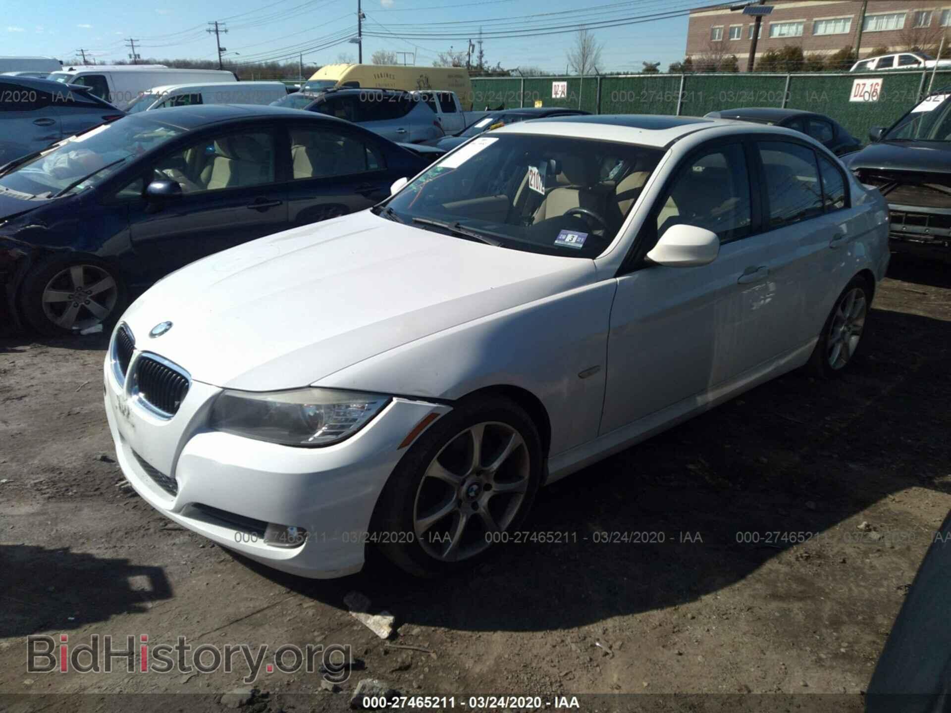 2009 BMW 328 - VIN: WBAPH775X9NM28799 - Фото 2