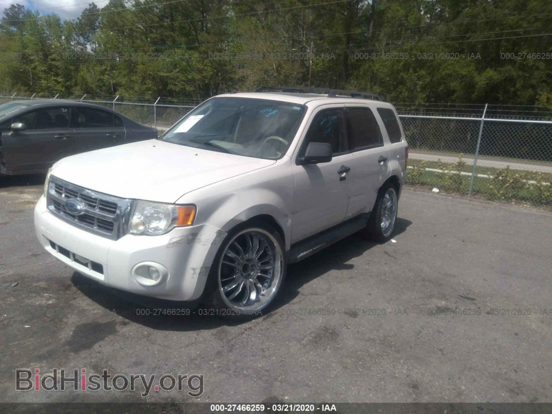 2009 FORD ESCAPE - VIN: 1FMCU03789KC66230 - Фото 2