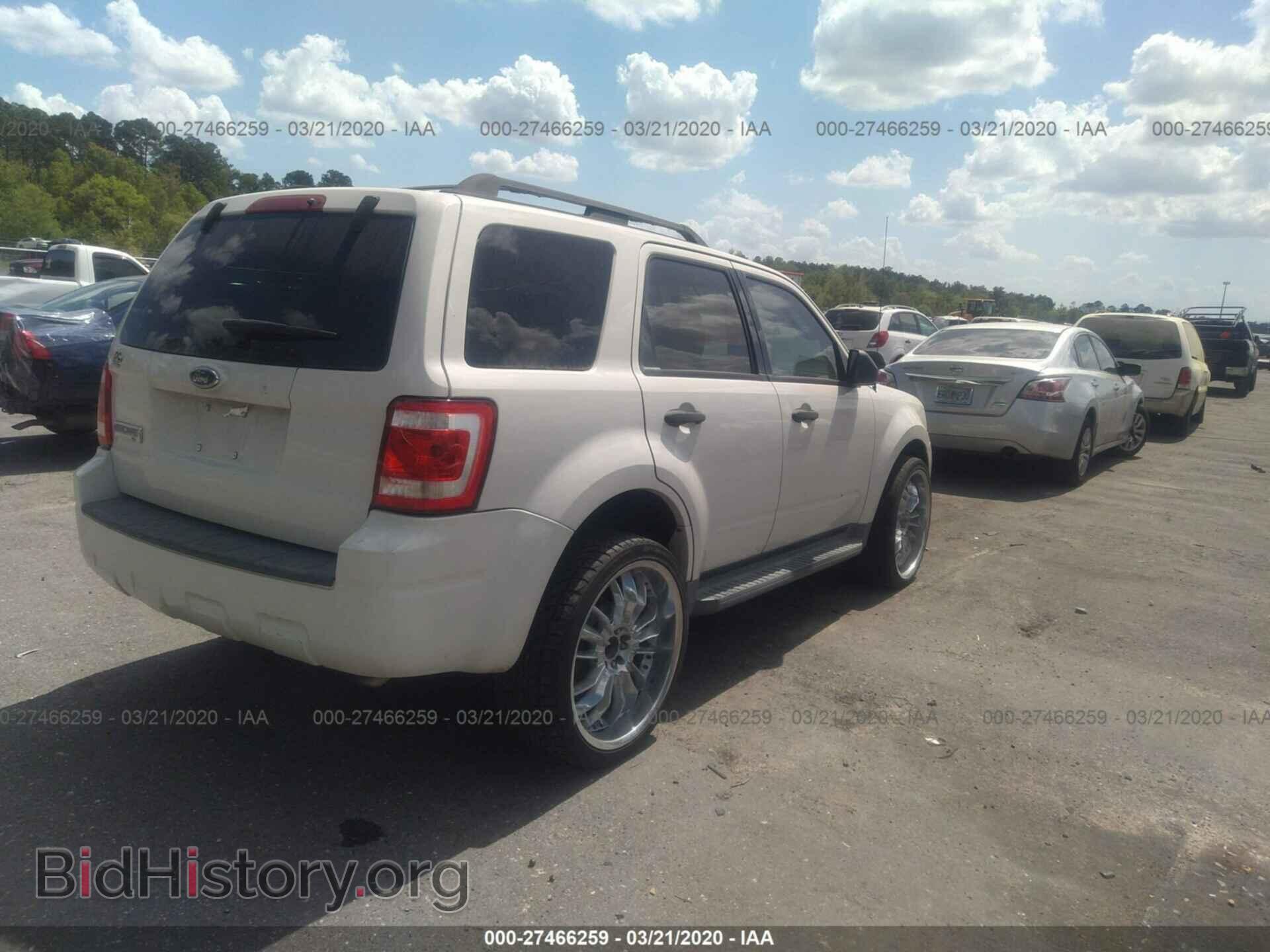2009 FORD ESCAPE - VIN: 1FMCU03789KC66230 - Фото 4