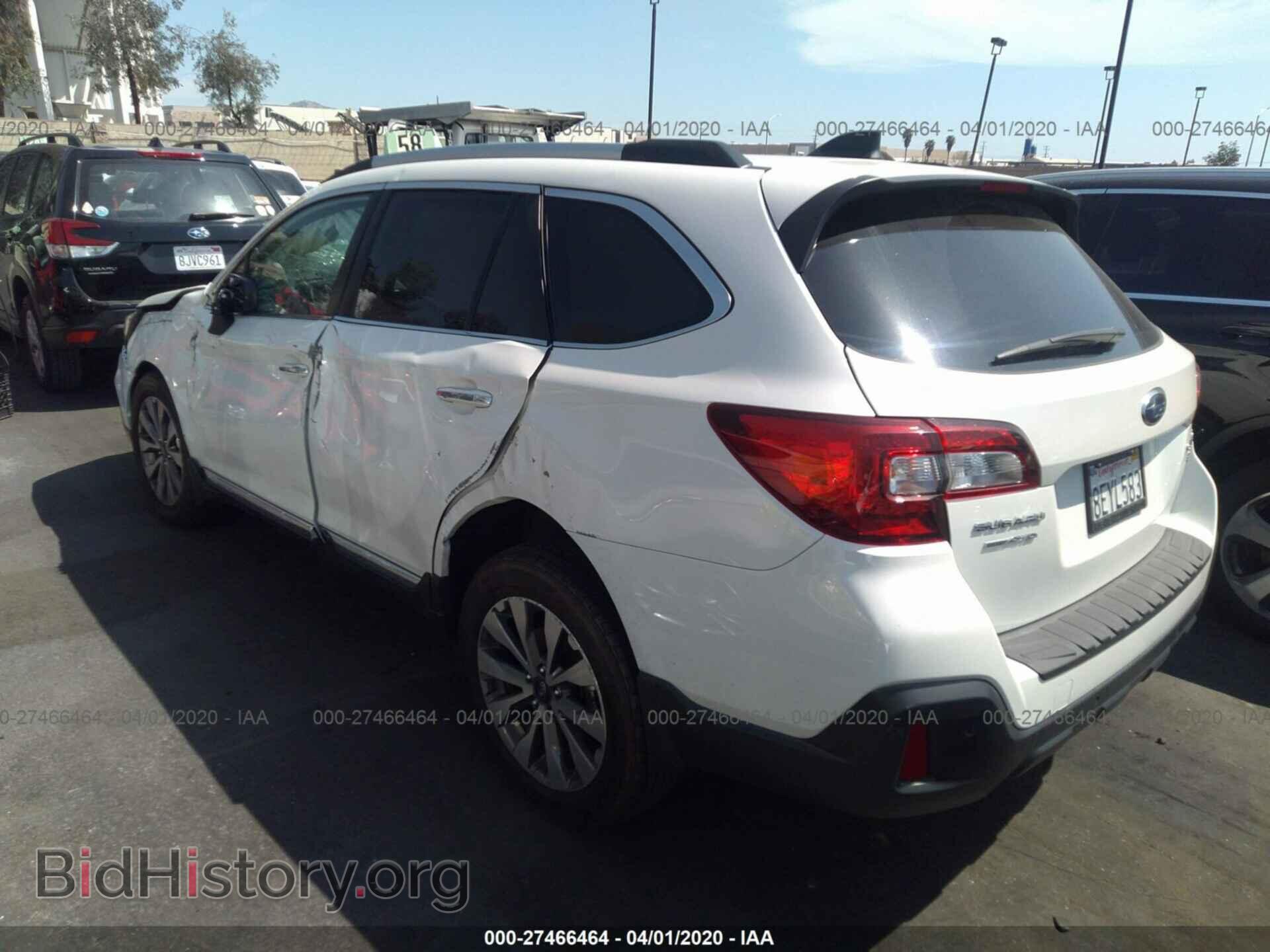 2018 SUBARU OUTBACK - VIN: 4S4BSETC9J3307832 - Фото 3