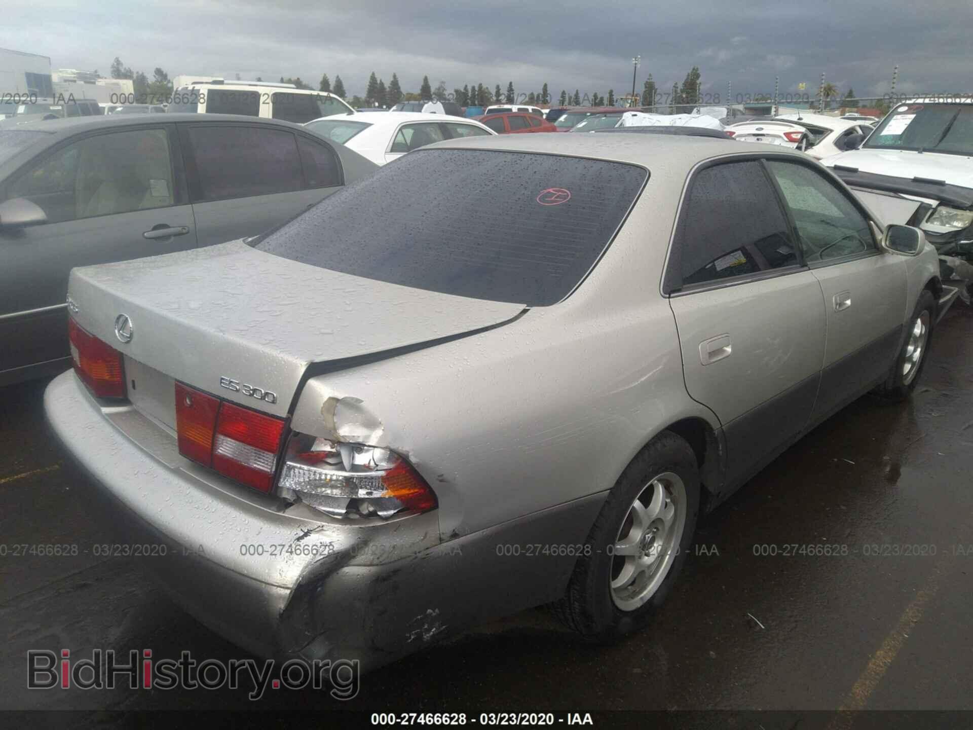 1998 LEXUS ES - VIN: JT8BF28G2W0110527 - Фото 4