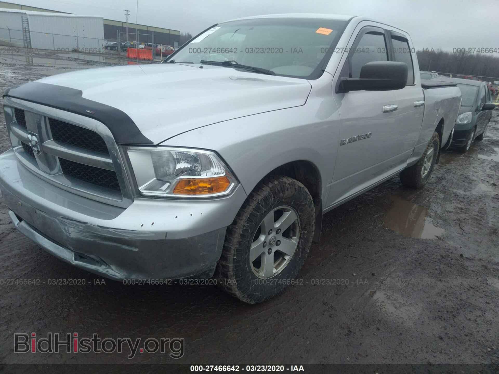 2011 DODGE RAM 1500 - VIN: 1D7RV1GPXBS578086 - Фото 2