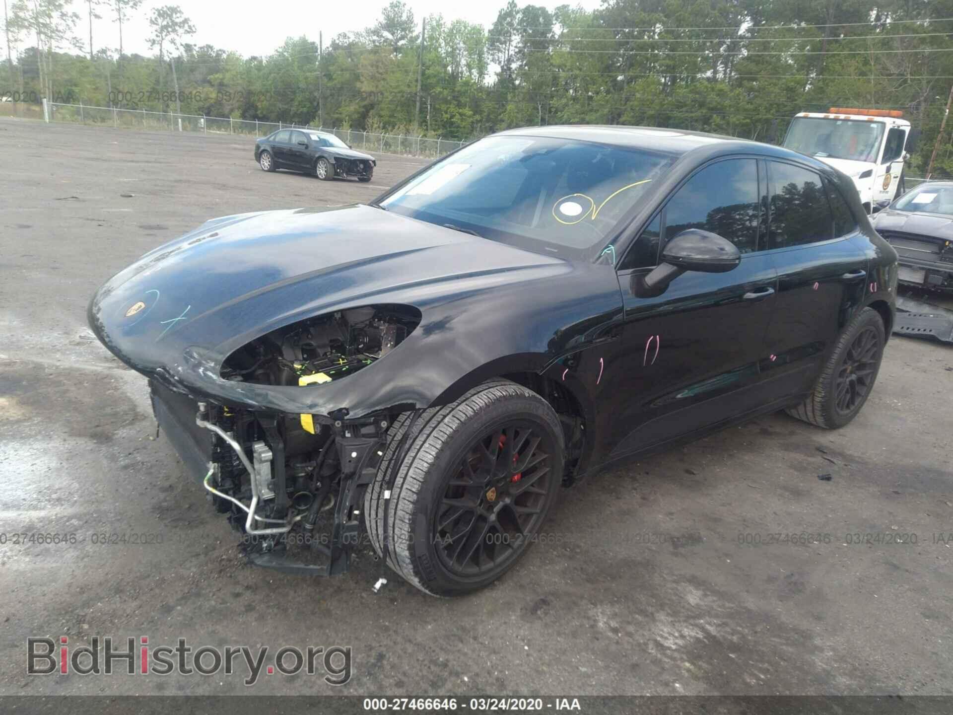 2017 PORSCHE MACAN - VIN: WP1AG2A56HLB50600 - Photo 2