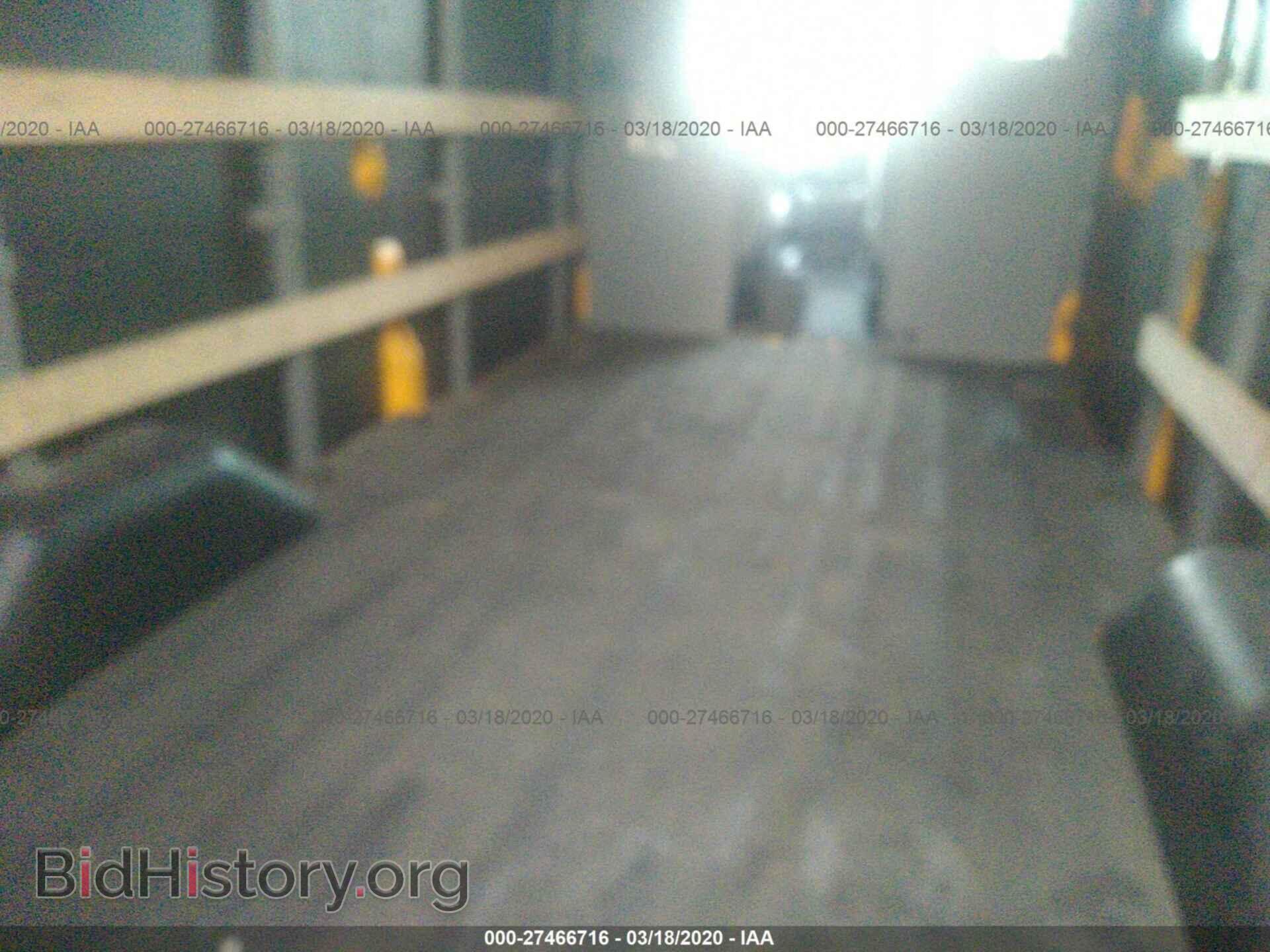 2016 Ford Transit - VIN: 1FTYR2XM0GKA86924 - Фото 8