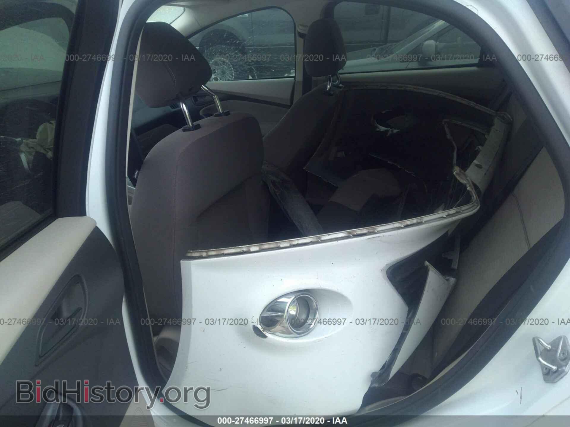 2012 FORD FOCUS - VIN: 1FAHP3F22CL301208 - Photo 8