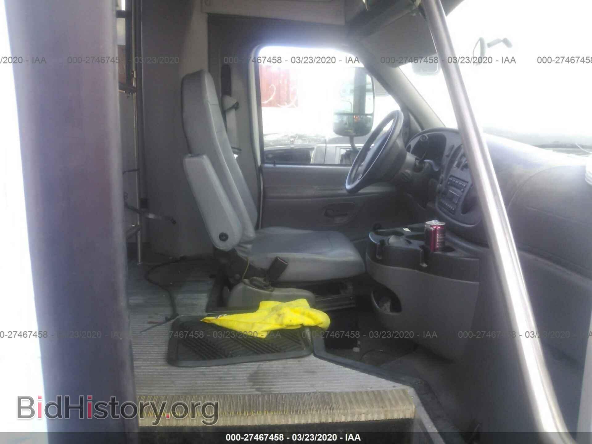 2006 FORD ECONOLINE - VIN: 1FDXE45S96DA02487 - Фото 5