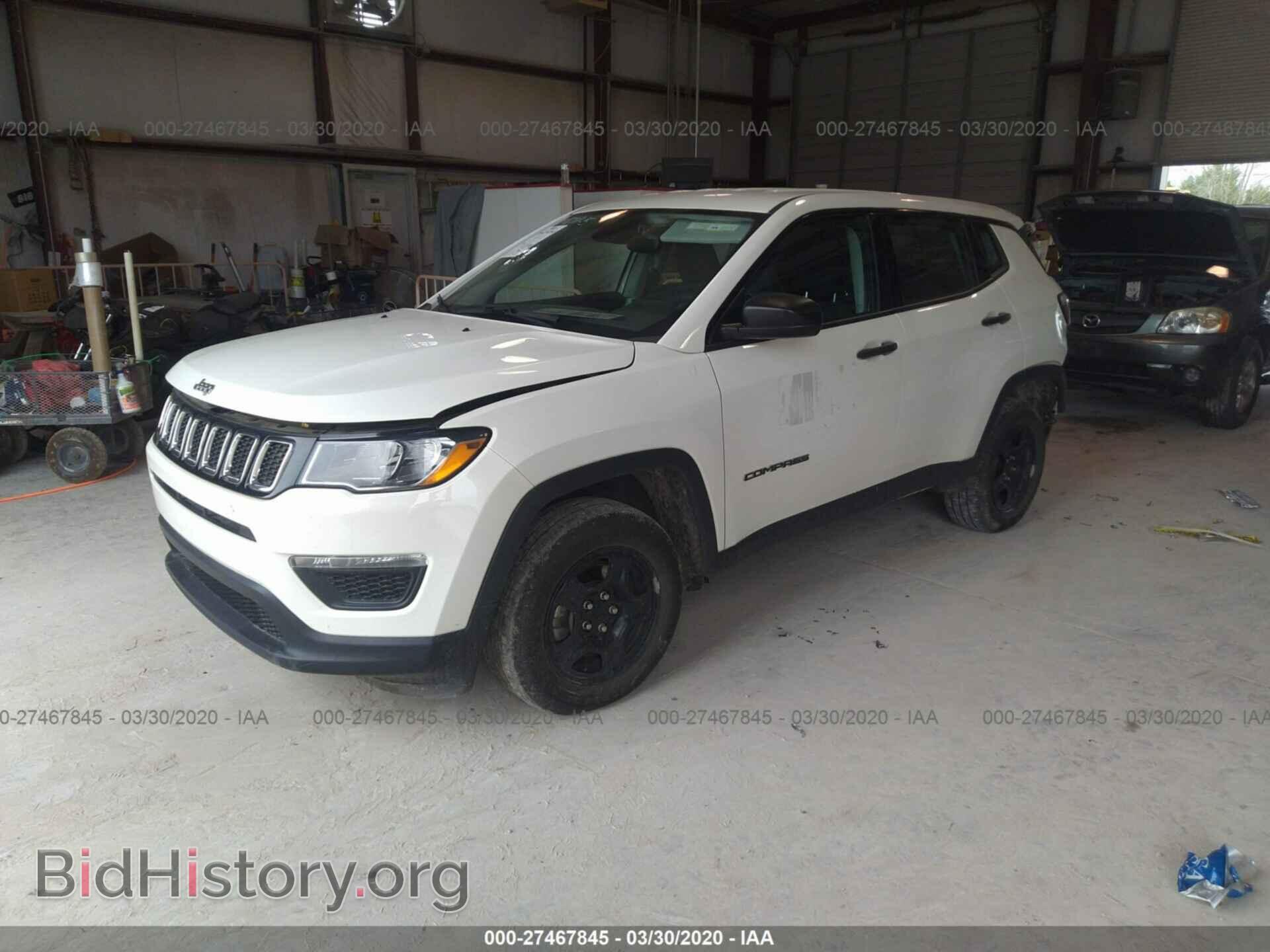 2018 JEEP COMPASS - VIN: 3C4NJCAB5JT263321 - Фото 2
