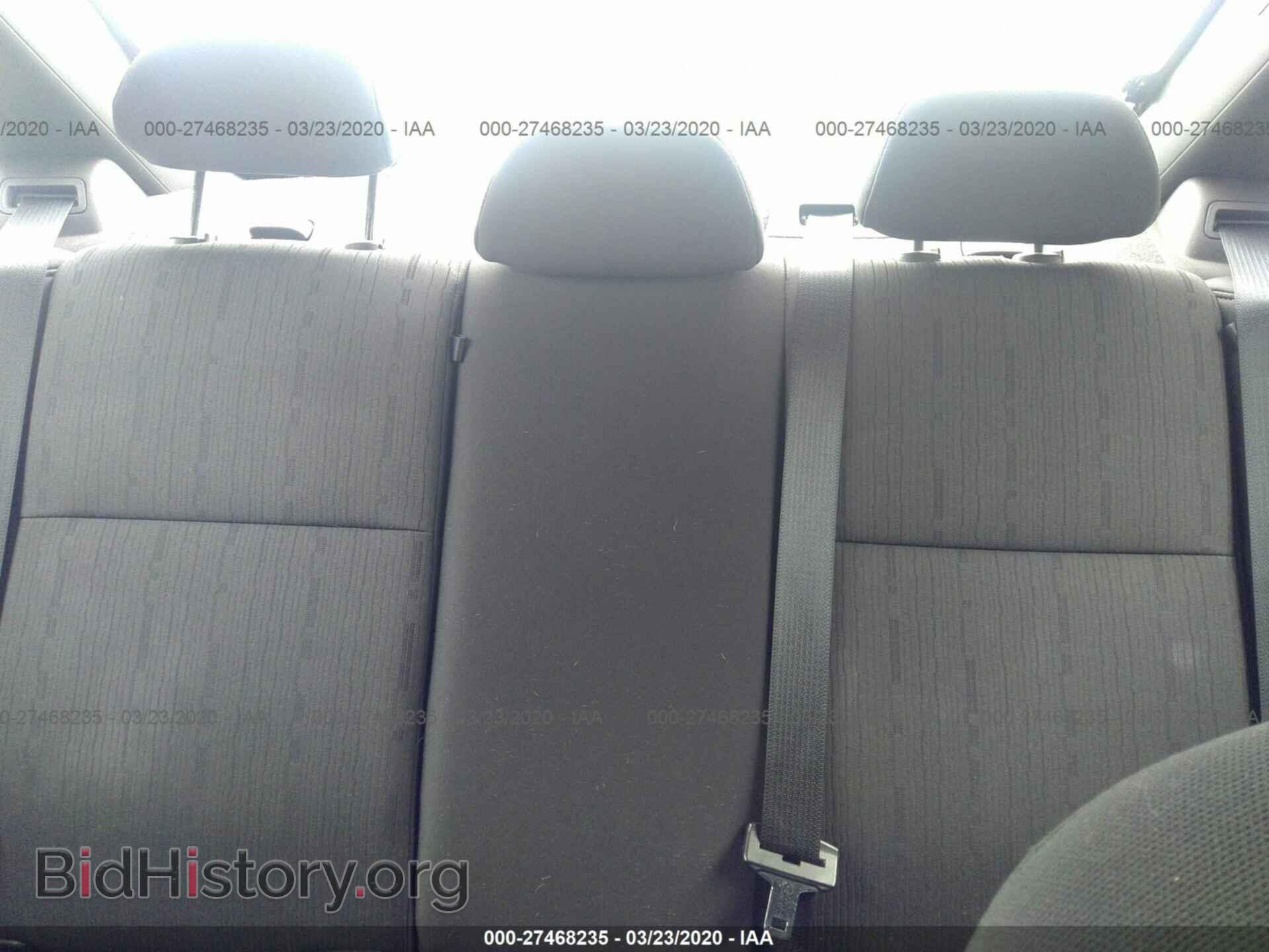 2011 FORD FOCUS - VIN: 1FAHP3FN6BW190332 - Фото 8