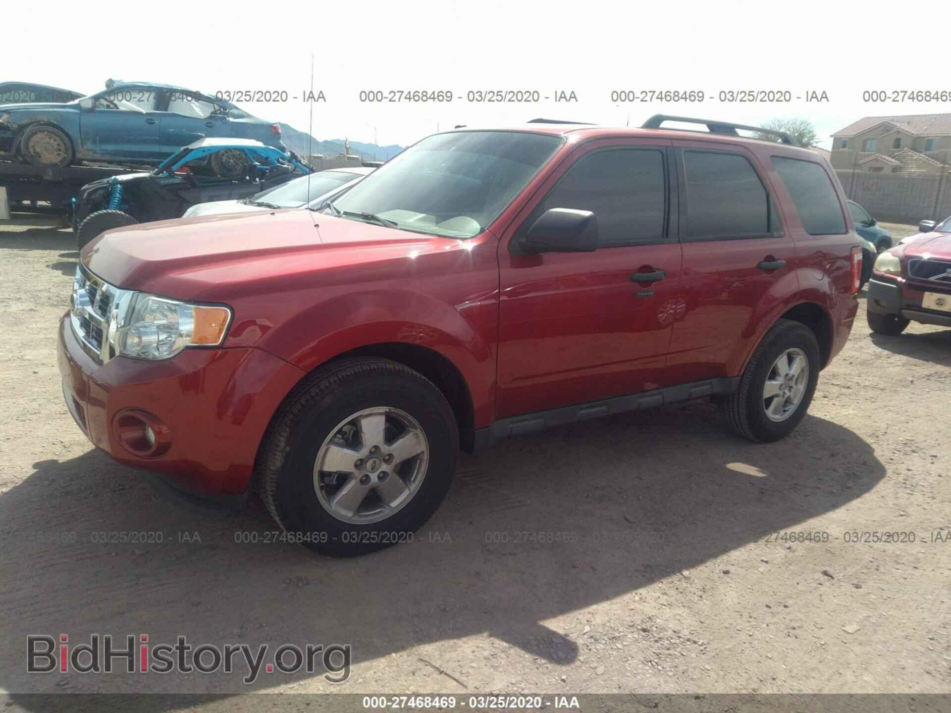 2012 FORD ESCAPE - VIN: 1FMCU0D75CKC85582 - Фото 2
