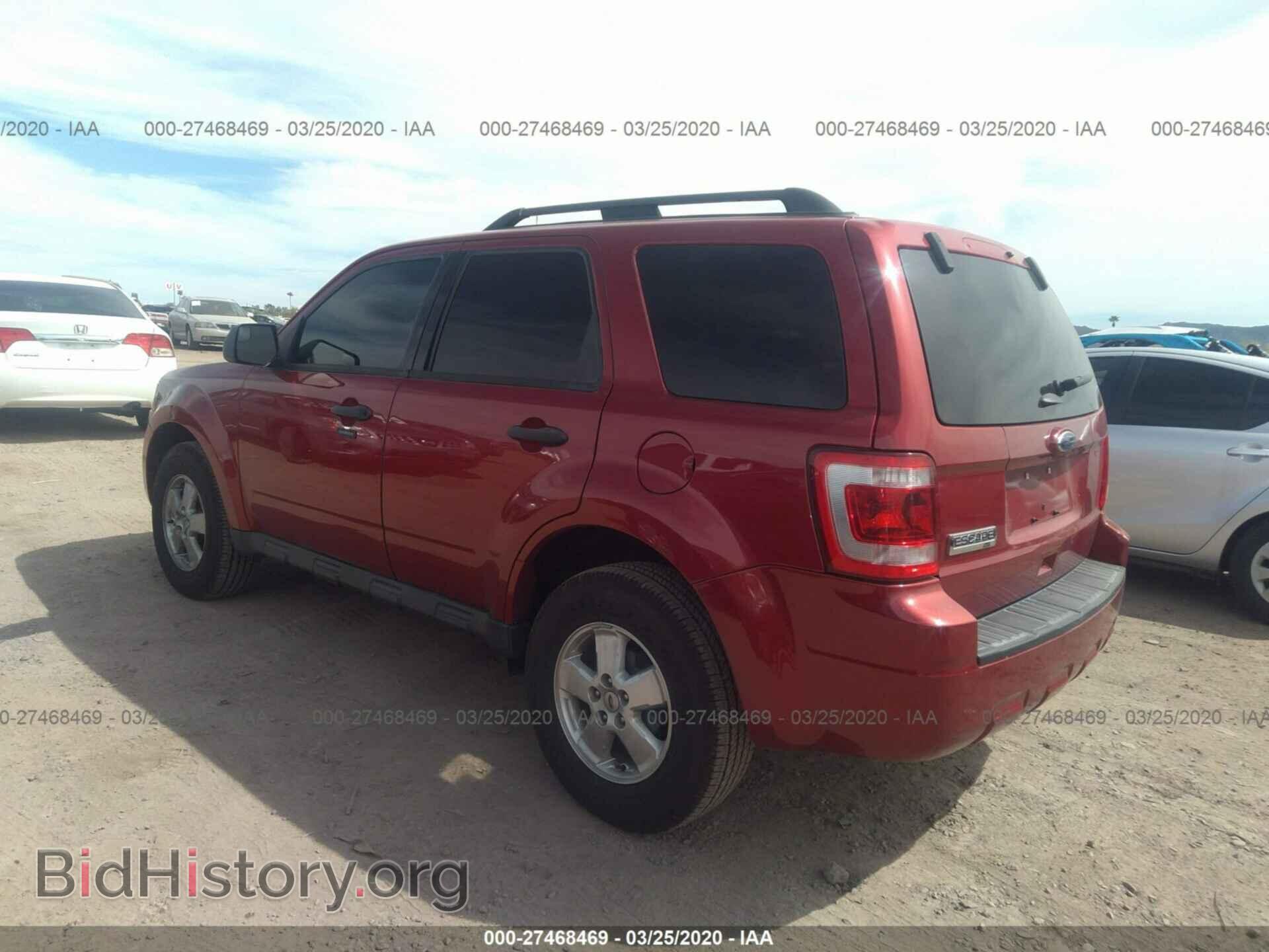 2012 FORD ESCAPE - VIN: 1FMCU0D75CKC85582 - Фото 3