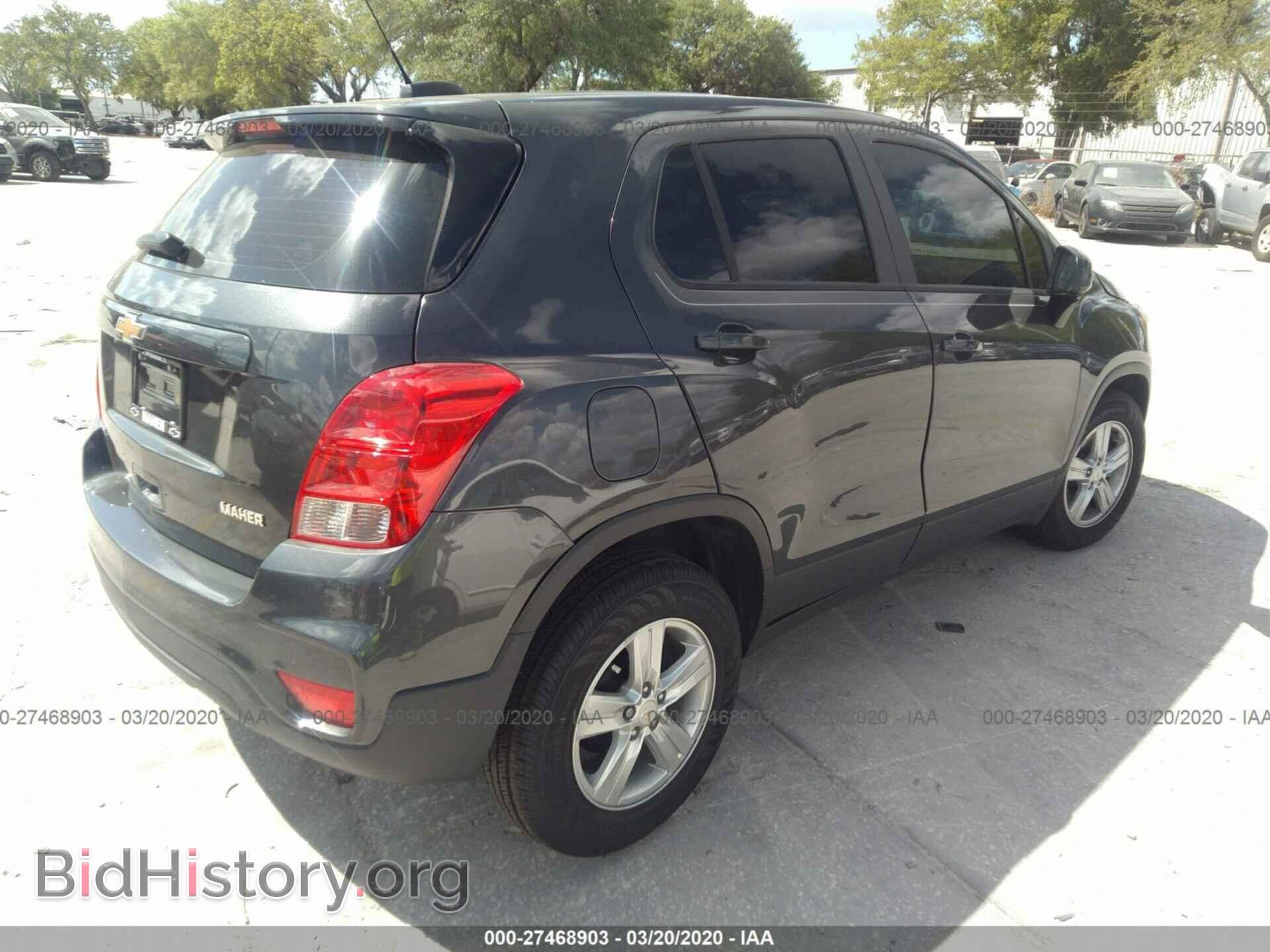 2020 CHEVROLET TRAX - VIN: 3GNCJKSB8LL175390 - Фото 4