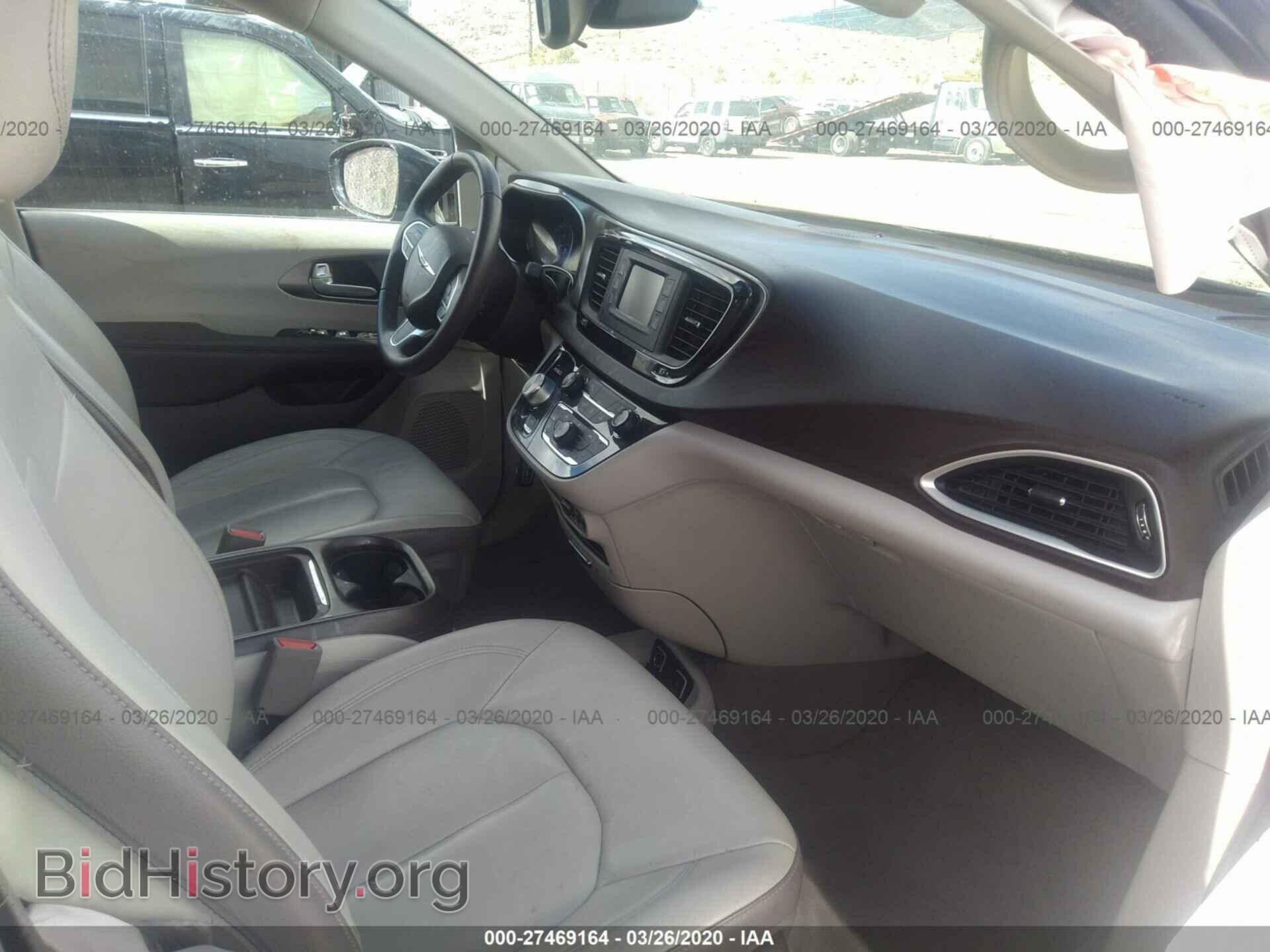 2017 CHRYSLER PACIFICA - VIN: 2C4RC1BGXHR677735 - Фото 5