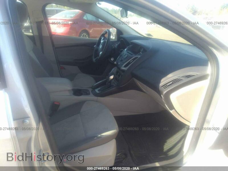 2013 Ford FOCUS (VIN 1FADP3K28DL274229) — фото 5 из 11