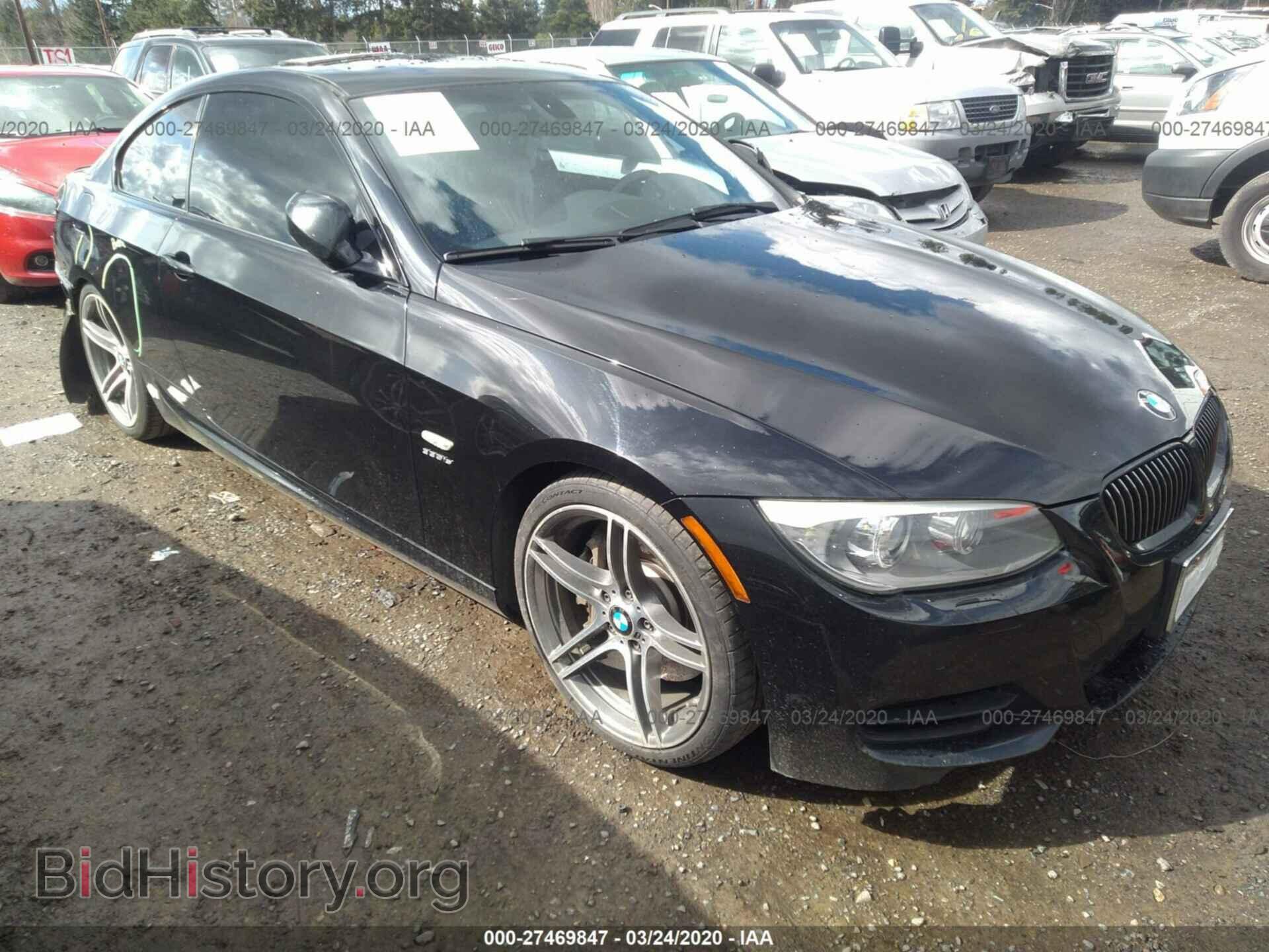Фотография WBAKG1C5XBE618429 - BMW 335 2011