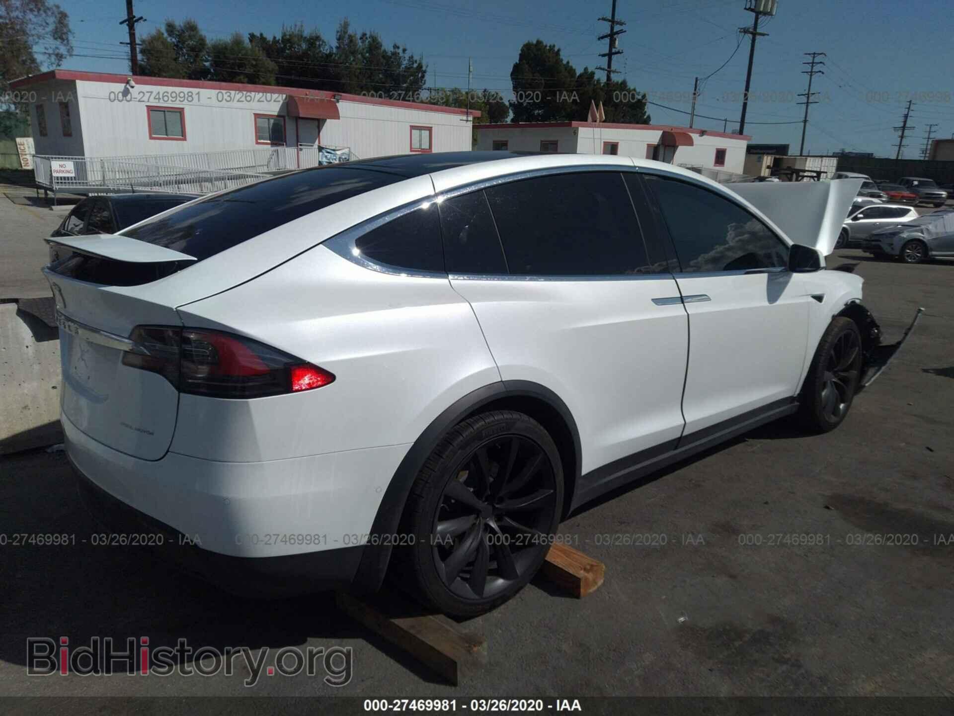 2020 TESLA MODEL X - VIN: 5YJXCBE21LF239915 - Фото 4