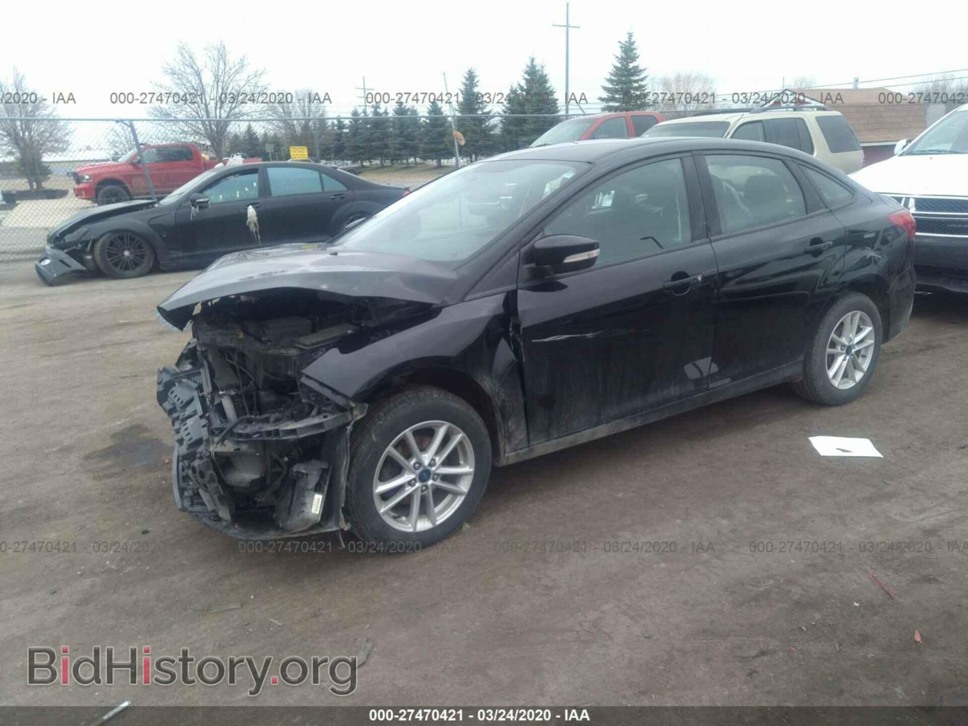 2017 FORD FOCUS - VIN: 1FADP3F2XHL219216 - Фото 2