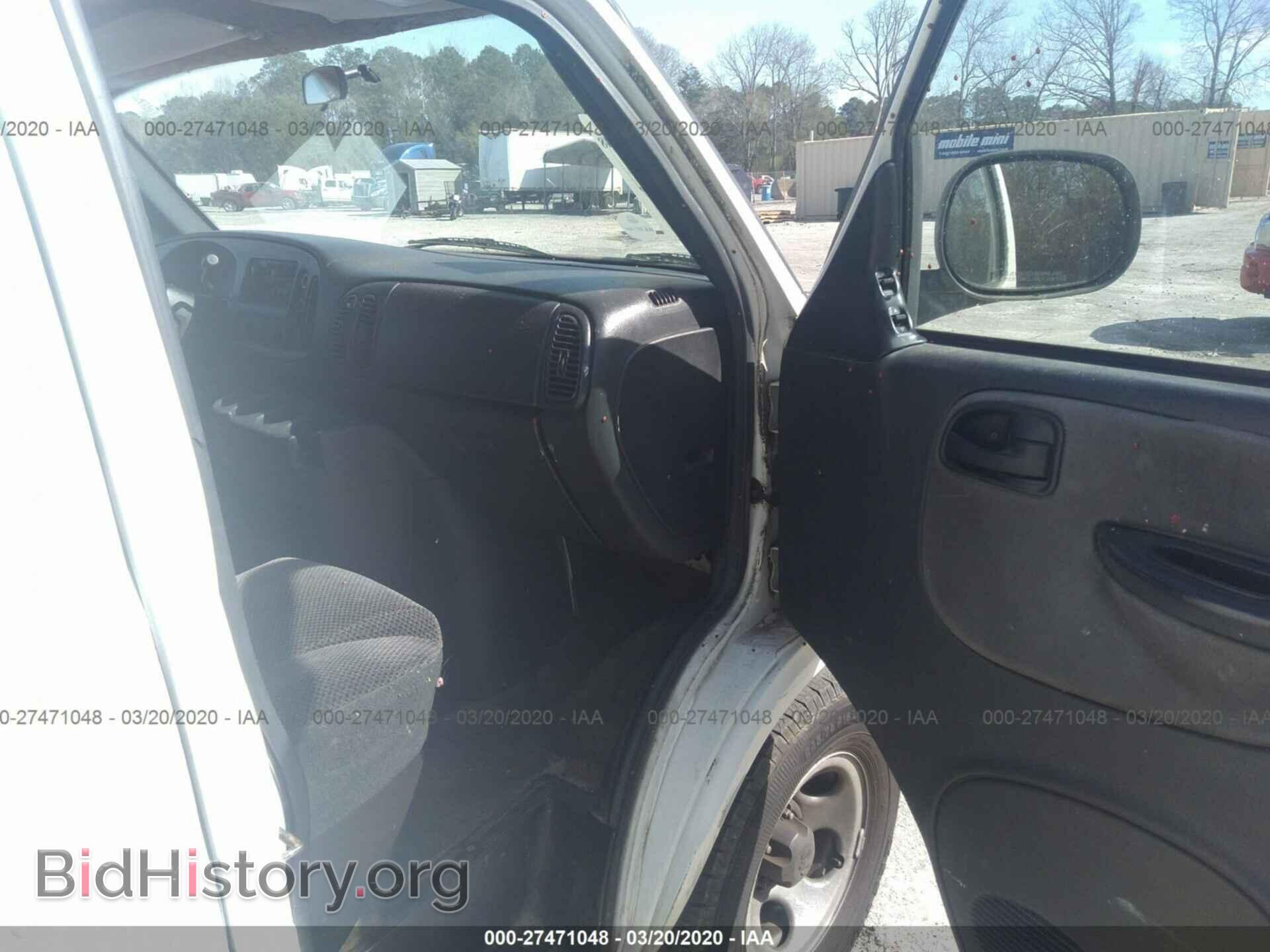 2003 DODGE RAM VAN - VIN: 2D7HB11X93K524903 - Photo 5