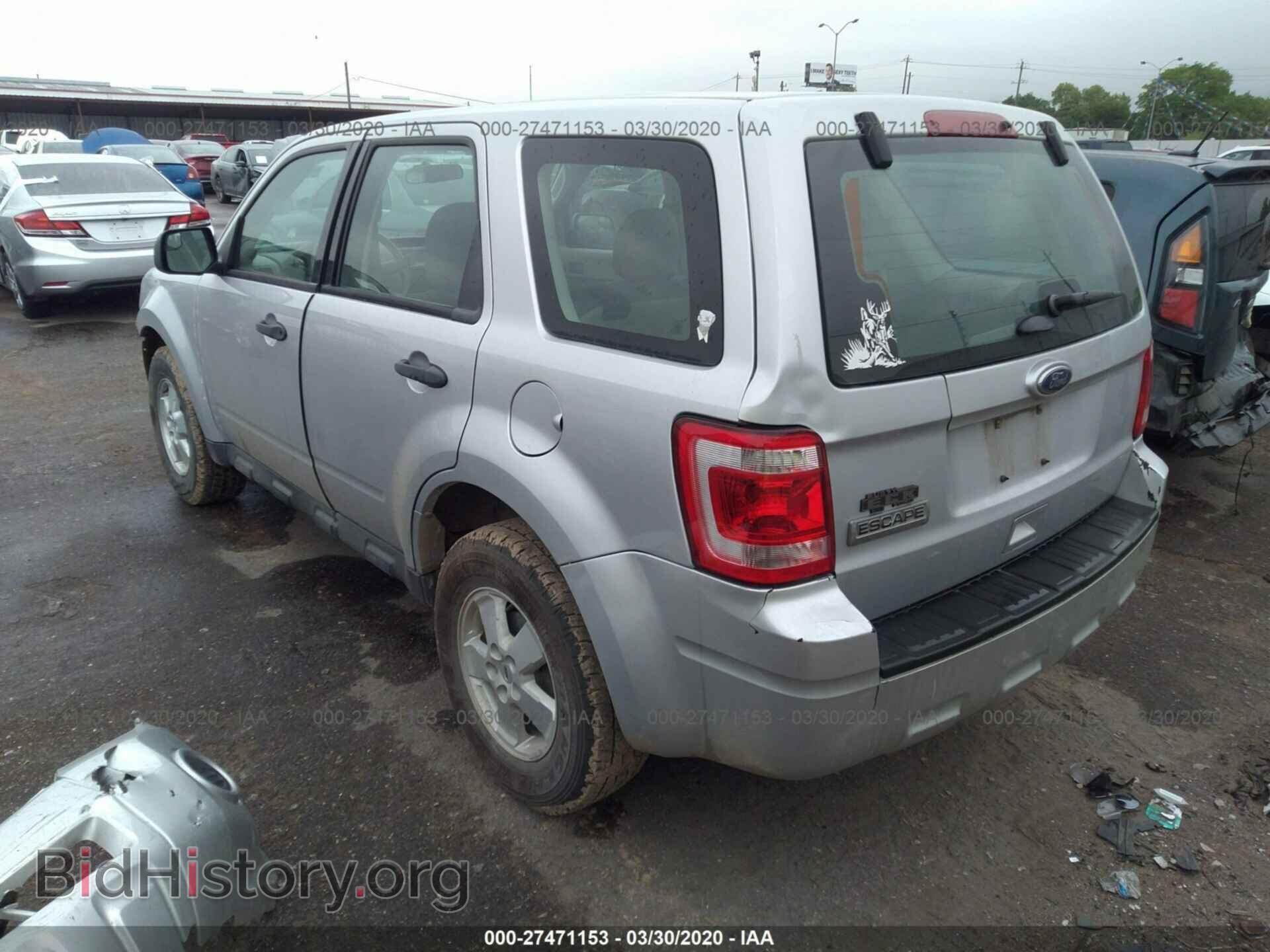 2011 FORD ESCAPE - VIN: 1FMCU0C73BKB59401 - Фото 3