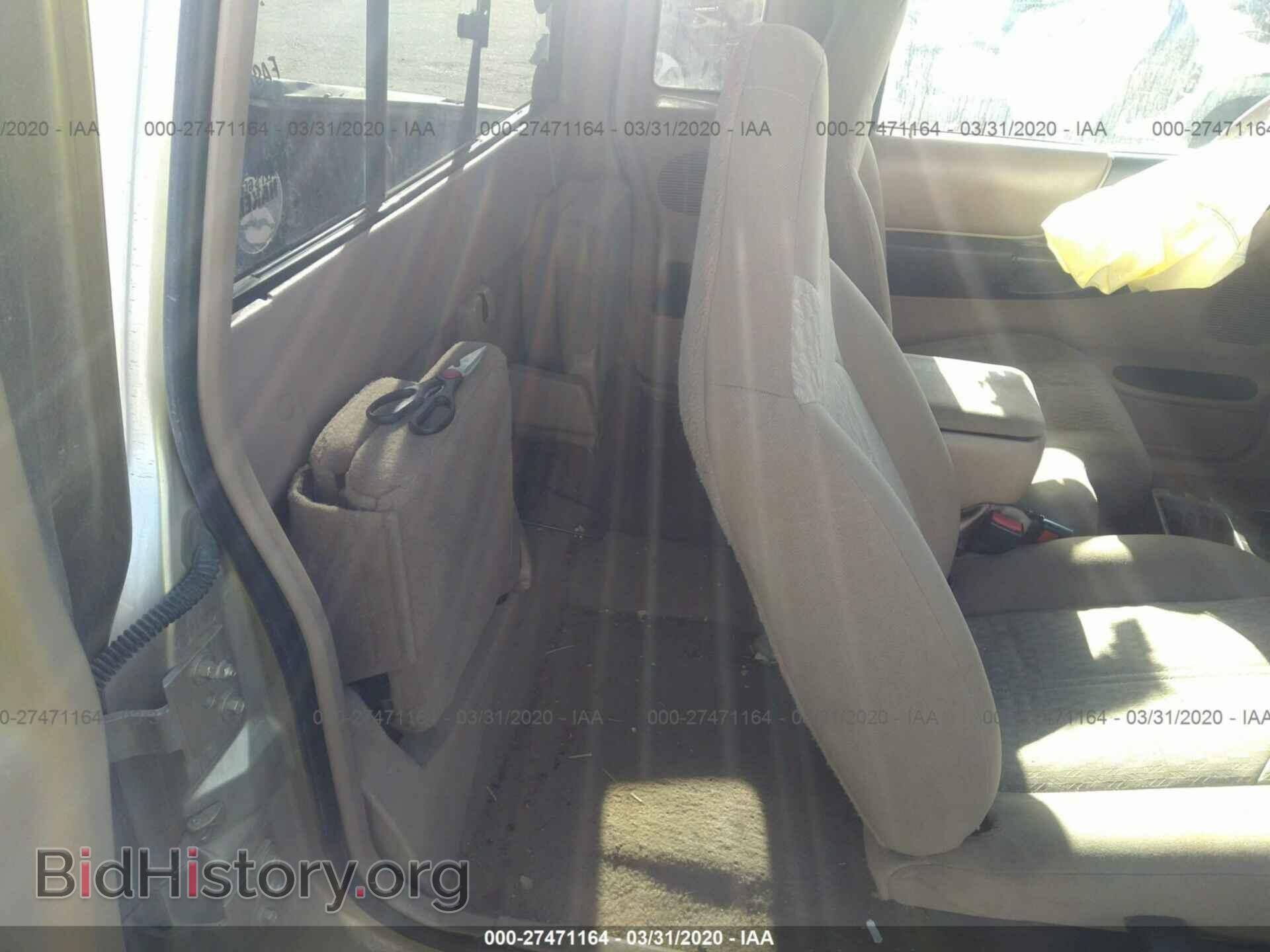 2001 MAZDA B4000 - VIN: 4F4ZR17E01TM22376 - Фото 8