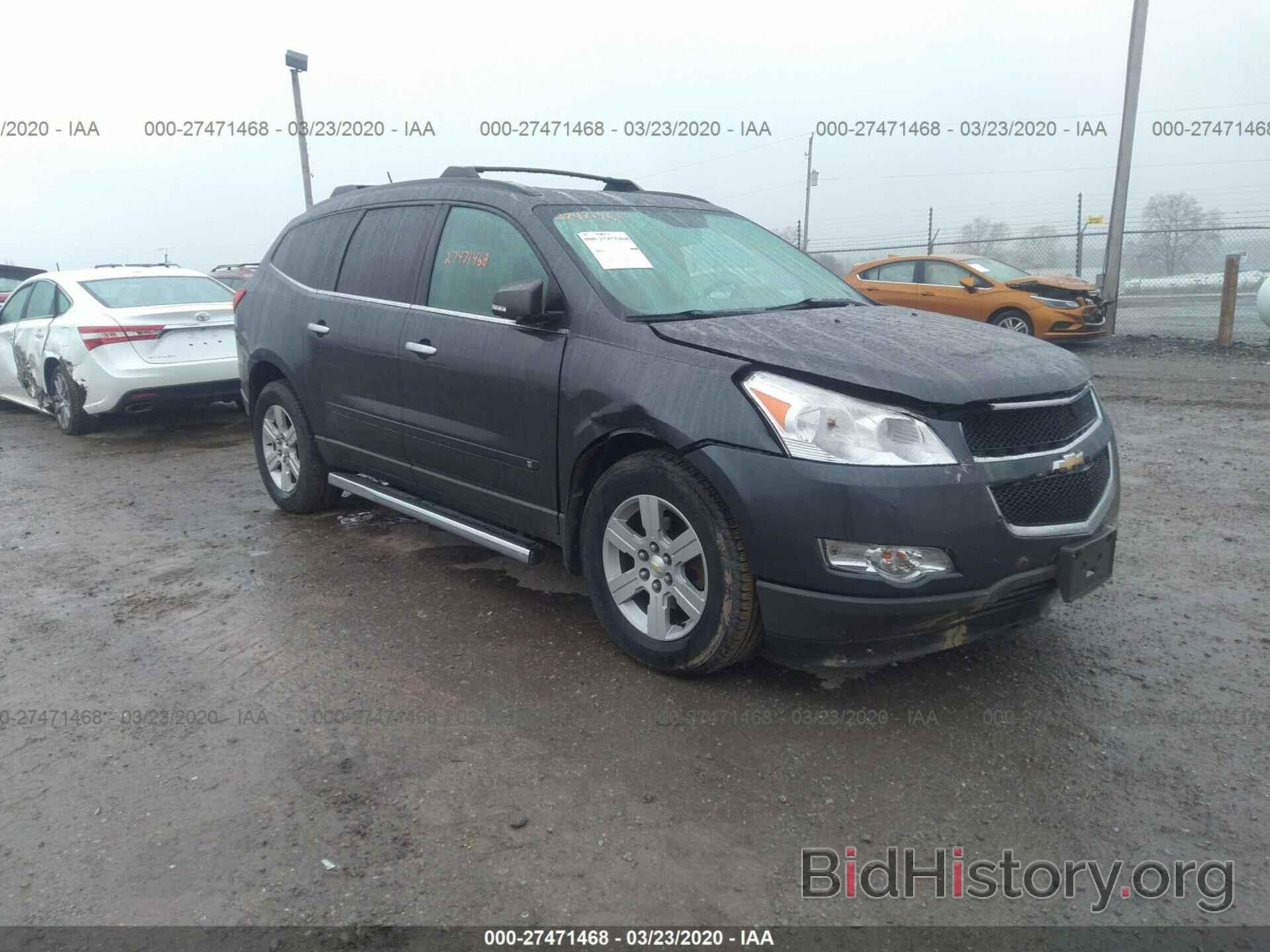 Photo 1GNLVFED6AS154416 - CHEVROLET TRAVERSE 2010