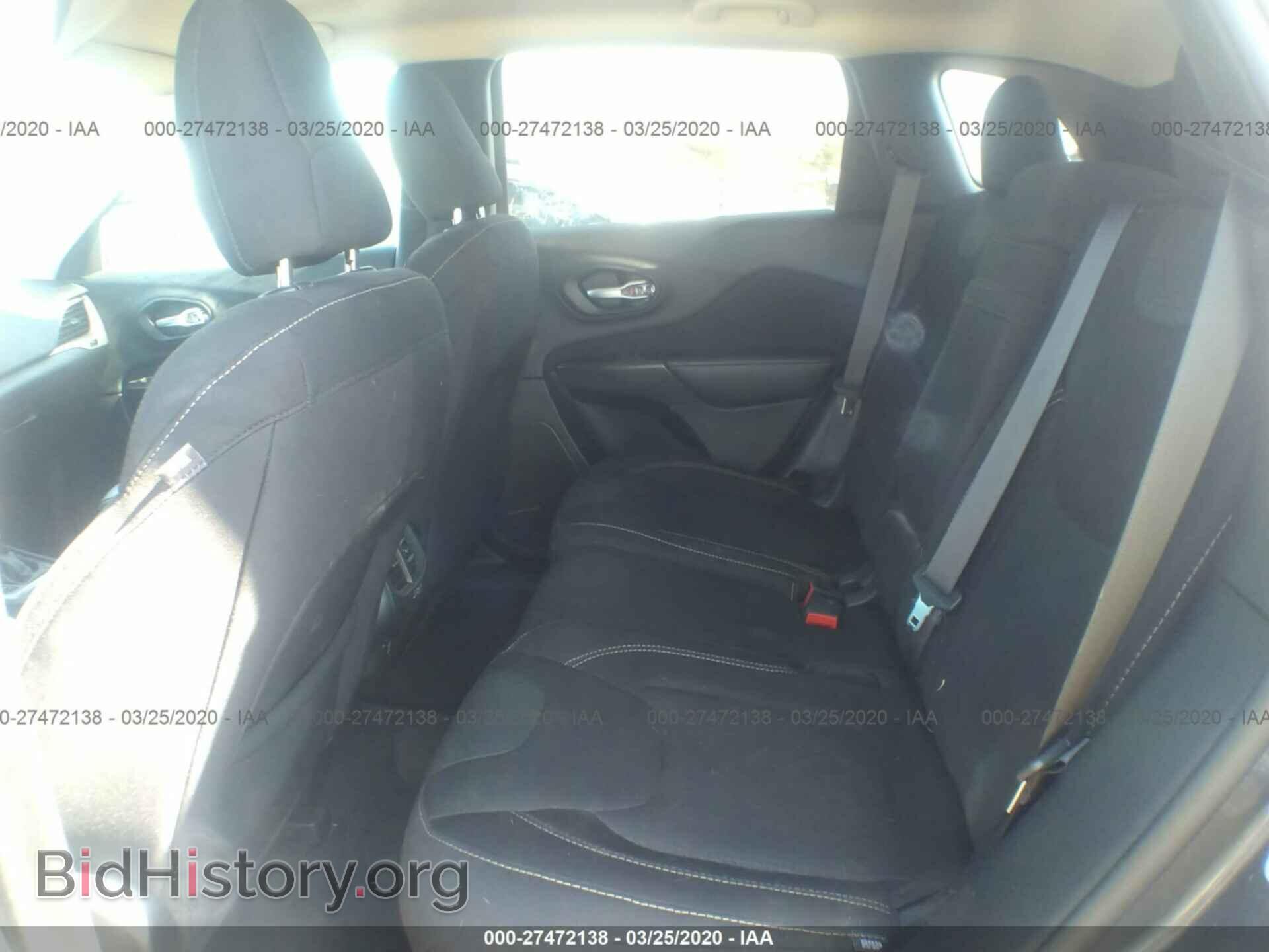 2016 JEEP CHEROKEE - VIN: 1C4PJMCB2GW263162 - Photo 8