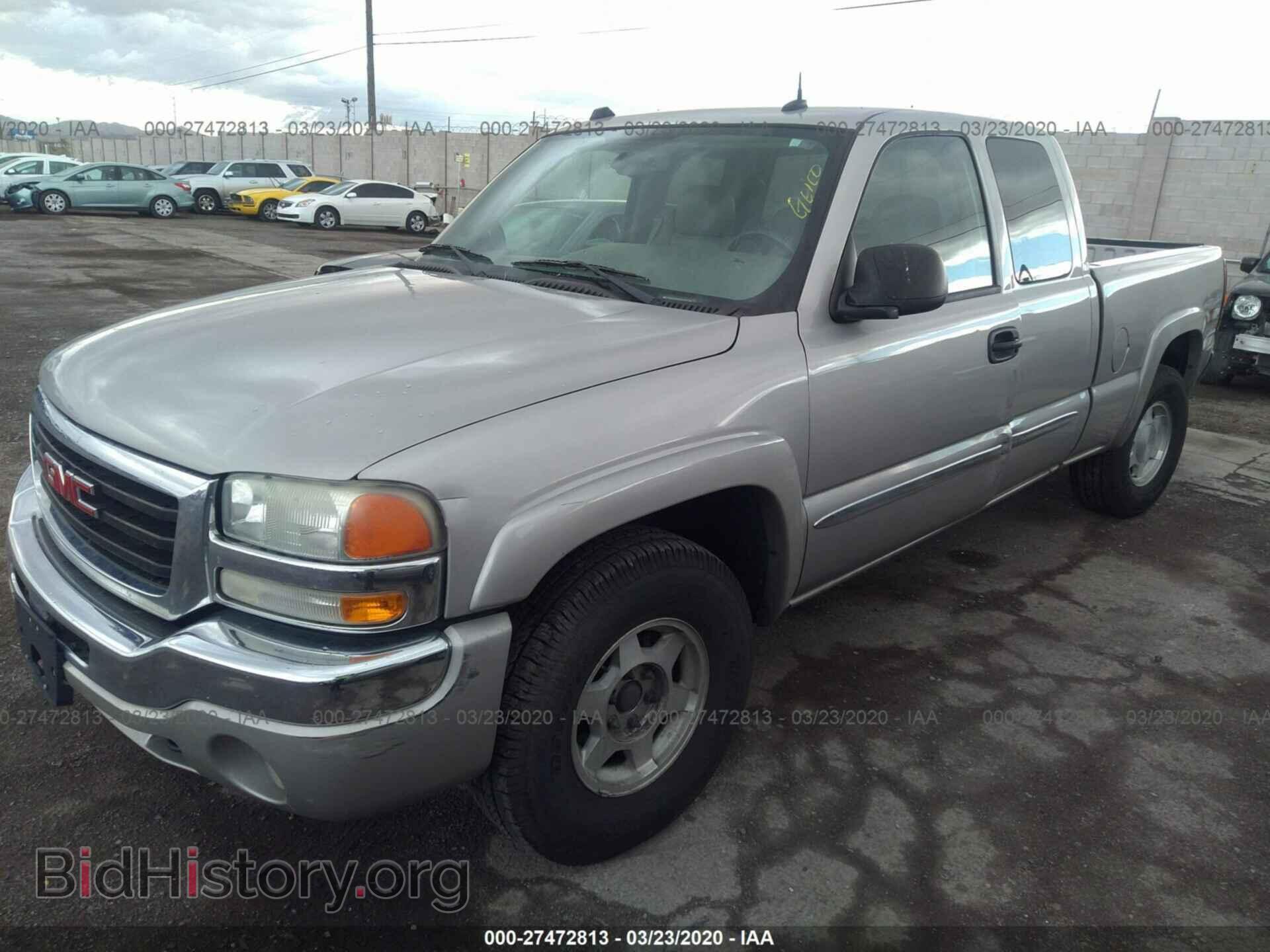 2004 GMC NEW SIERRA - VIN: 2GTEK19TX41211574 - Фото 2