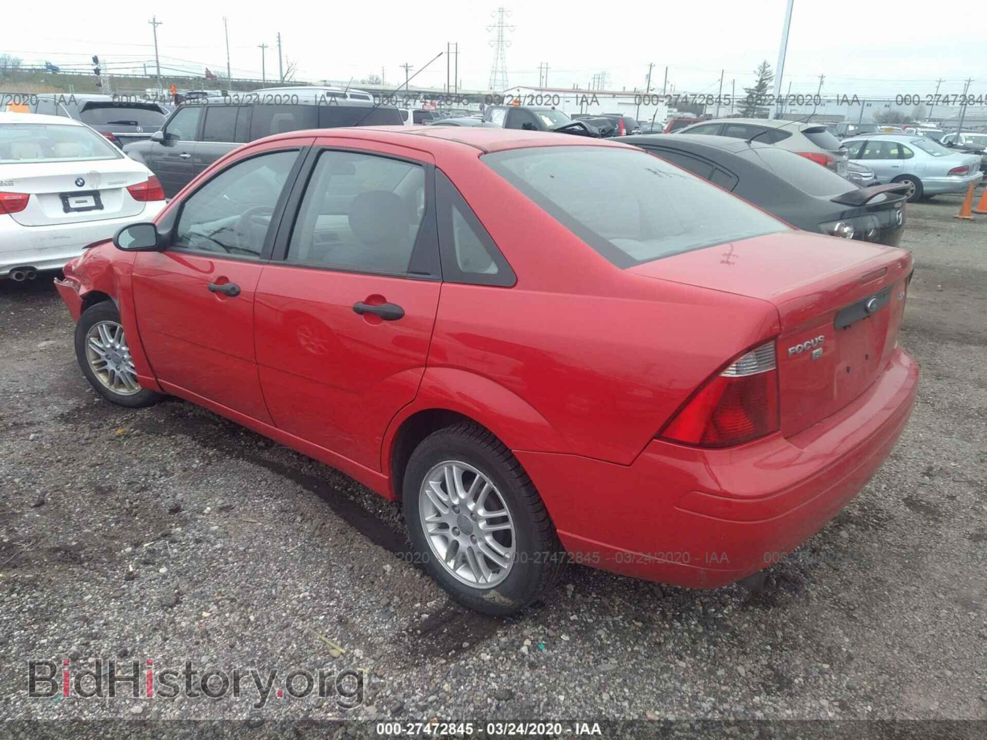 2005 FORD FOCUS - VIN: 1FAFP34N55W172452 - Фото 3