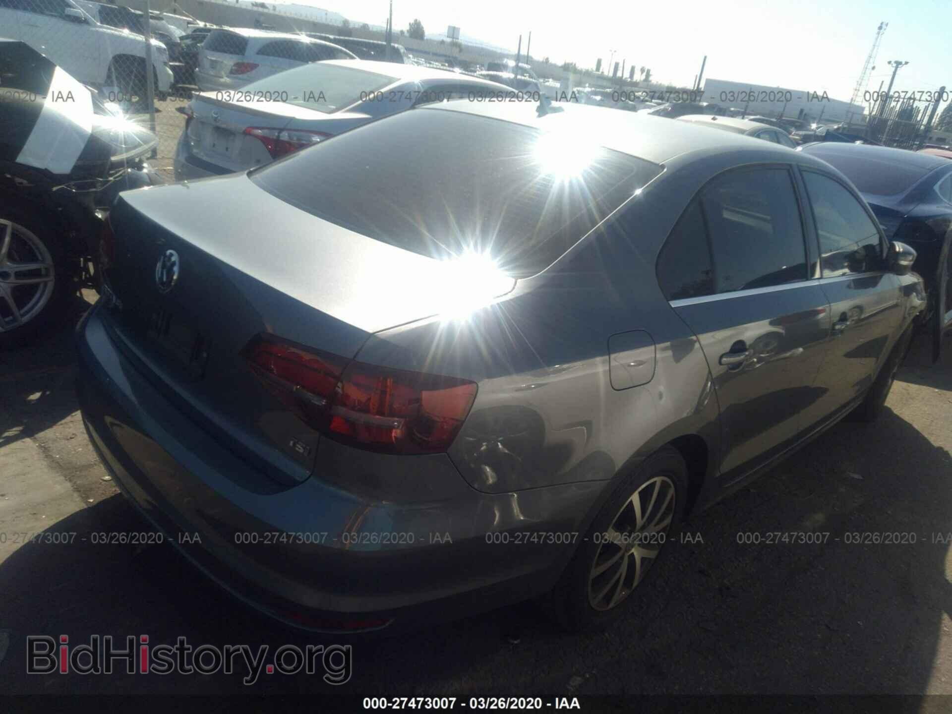 2017 VOLKSWAGEN JETTA - VIN: 3VWDB7AJ3HM372465 - Фото 4