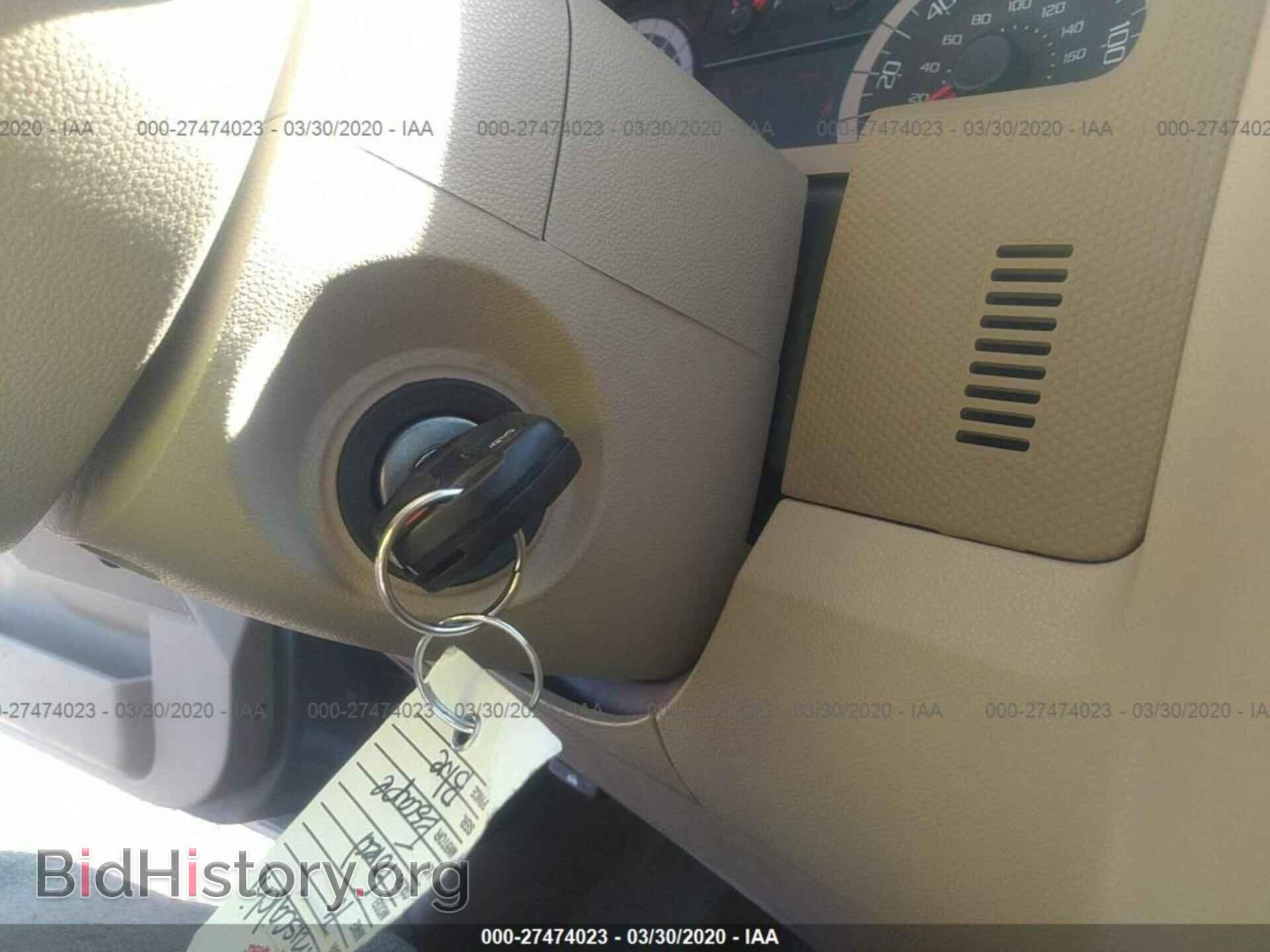 2011 FORD ESCAPE - VIN: 1FMCU0D77BKB51302 - Фото 11