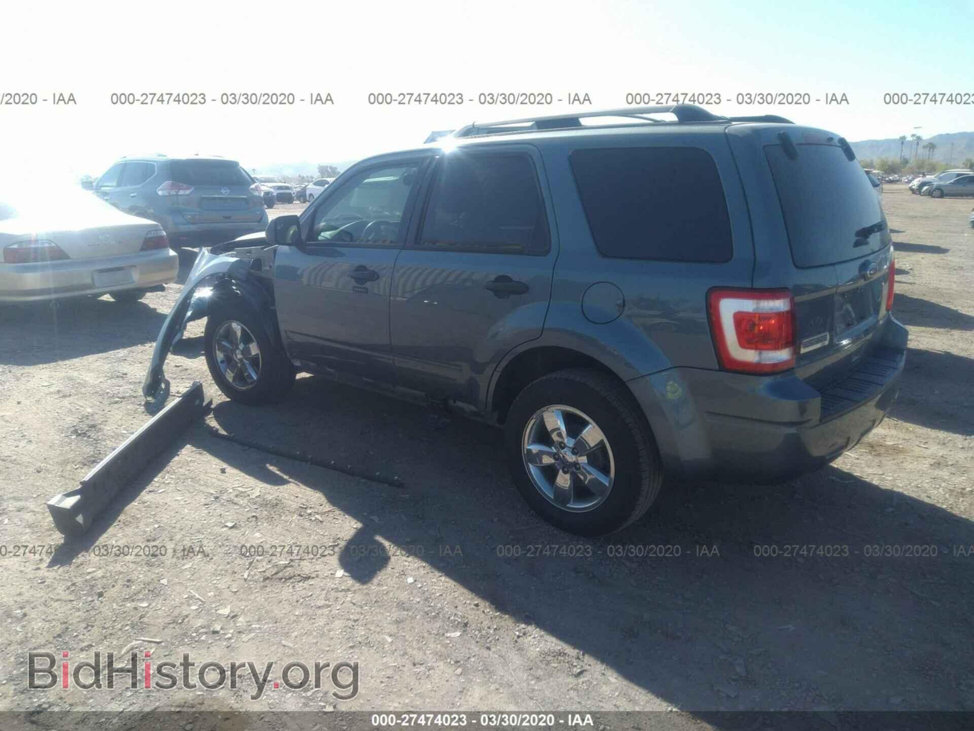 2011 FORD ESCAPE - VIN: 1FMCU0D77BKB51302 - Фото 3