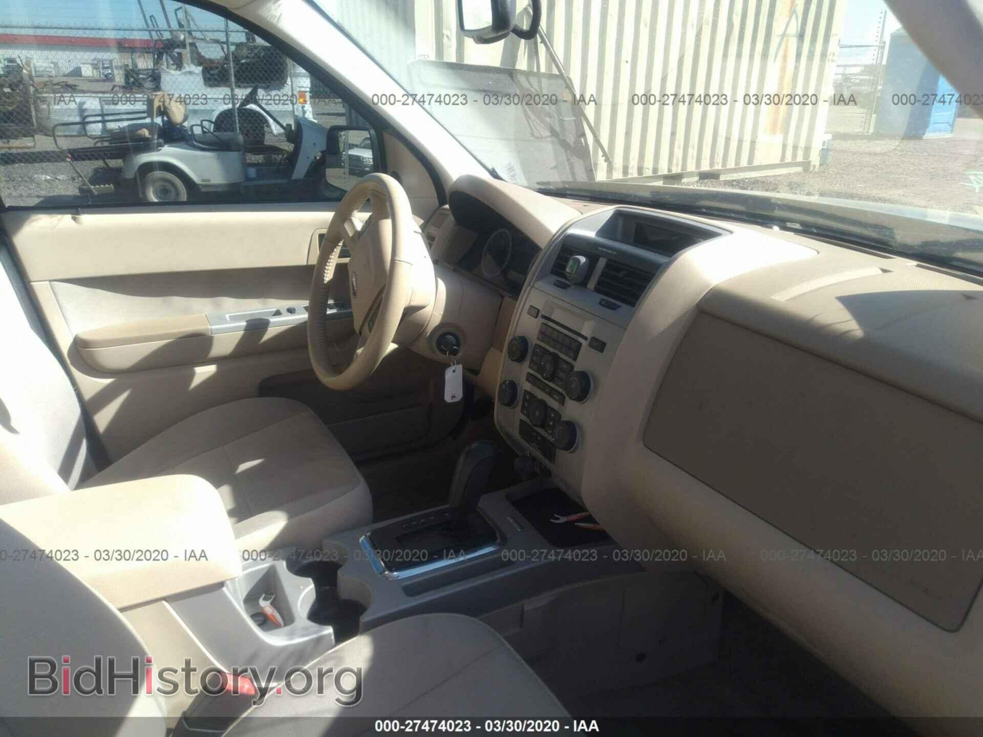 2011 FORD ESCAPE - VIN: 1FMCU0D77BKB51302 - Фото 5