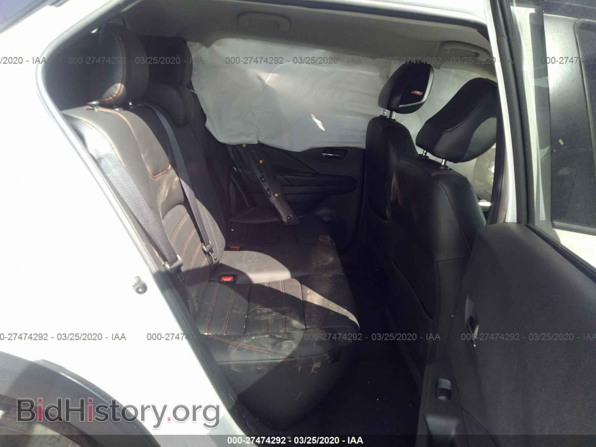 2019 NISSAN KICKS - VIN: 3N1CP5CU3KL471878 - Фото 8