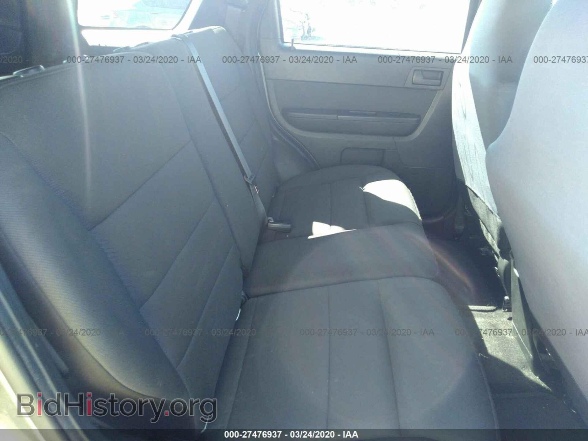 2011 FORD ESCAPE - VIN: 1FMCU0DG2BKB14397 - Фото 8