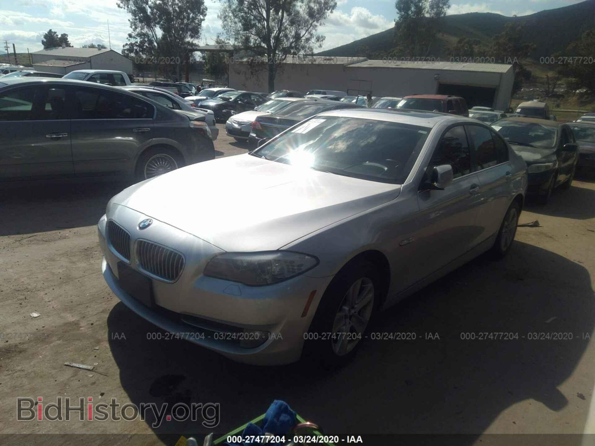 2013 BMW 528 - VIN: WBAXH5C55DDW15120 - Фото 2