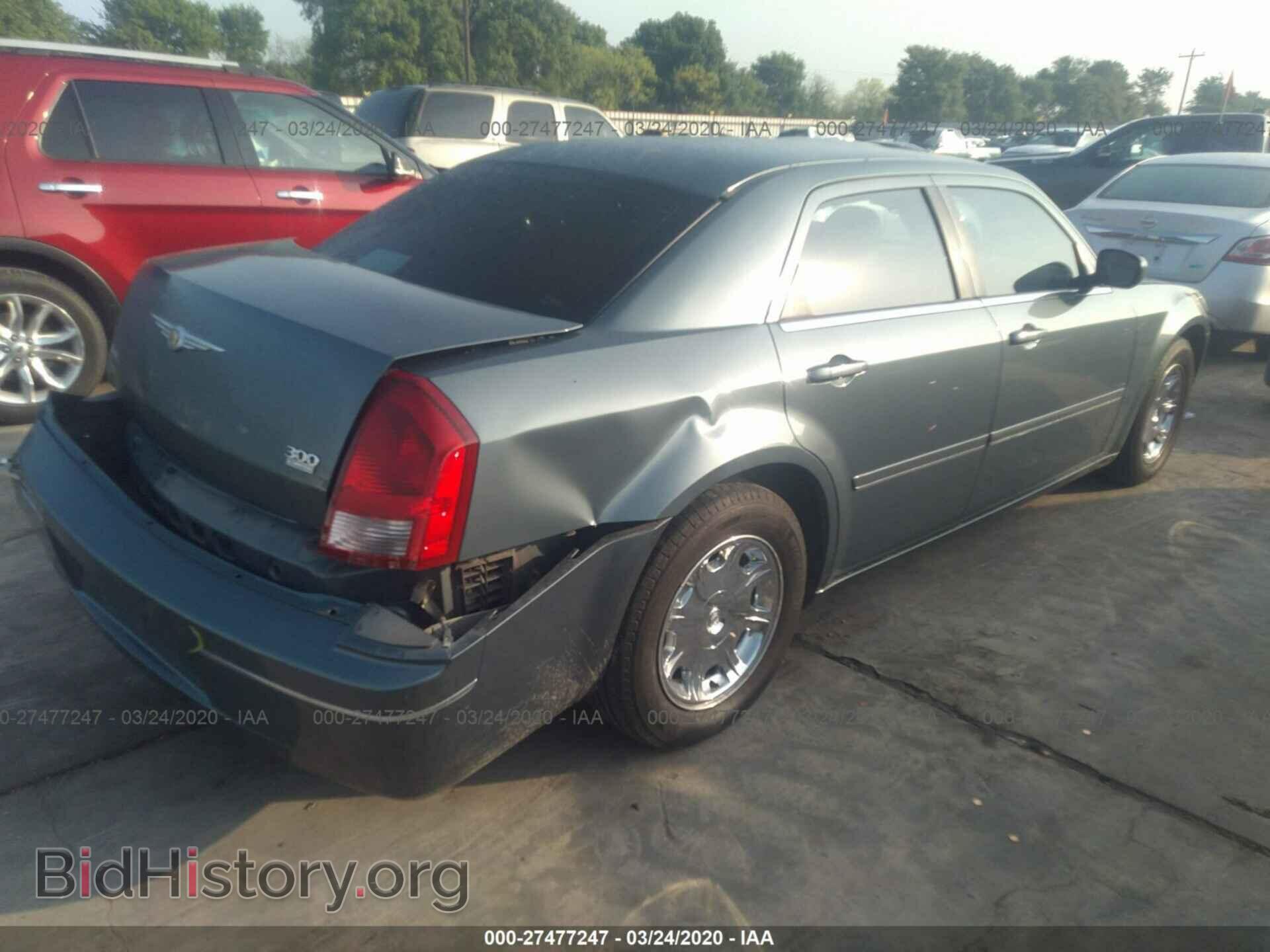 2005 CHRYSLER 300 - VIN: 2C3JA53G05H678441 - Фото 4