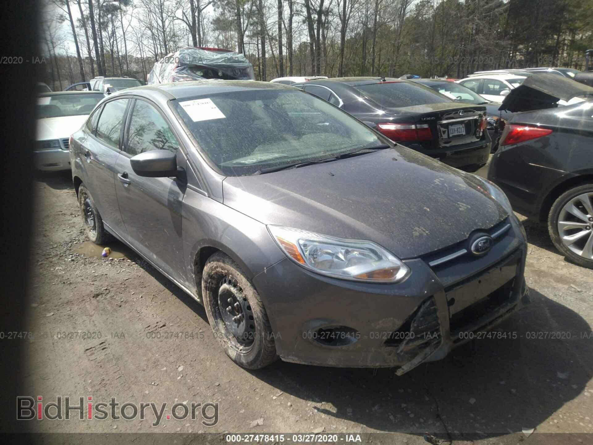 Photo 1FAHP3F22CL394389 - FORD FOCUS 2012