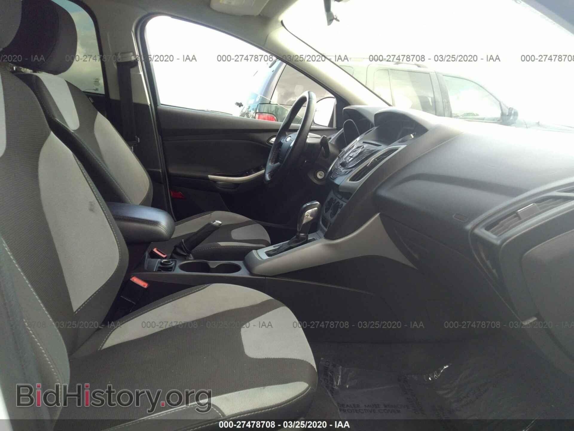 Photo 1FAHP3F26CL468624 - FORD FOCUS 2012