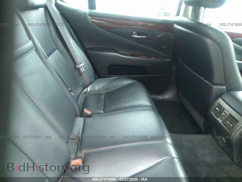 2007 Lexus LS (VIN JTHBL46F375012030) — photo 8 of 11