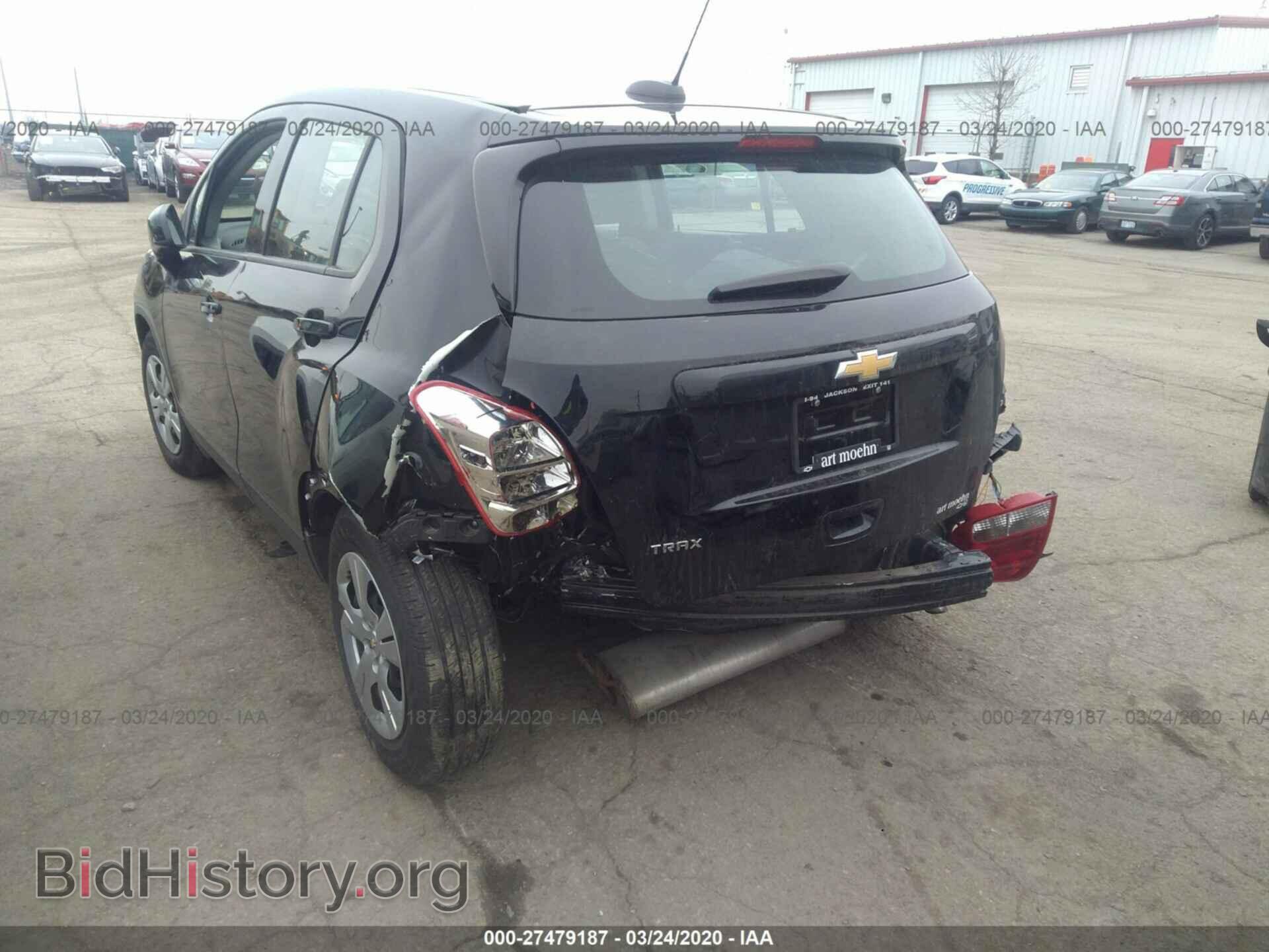 2017 CHEVROLET TRAX - VIN: 3GNCJKSB9HL269639 - Фото 6