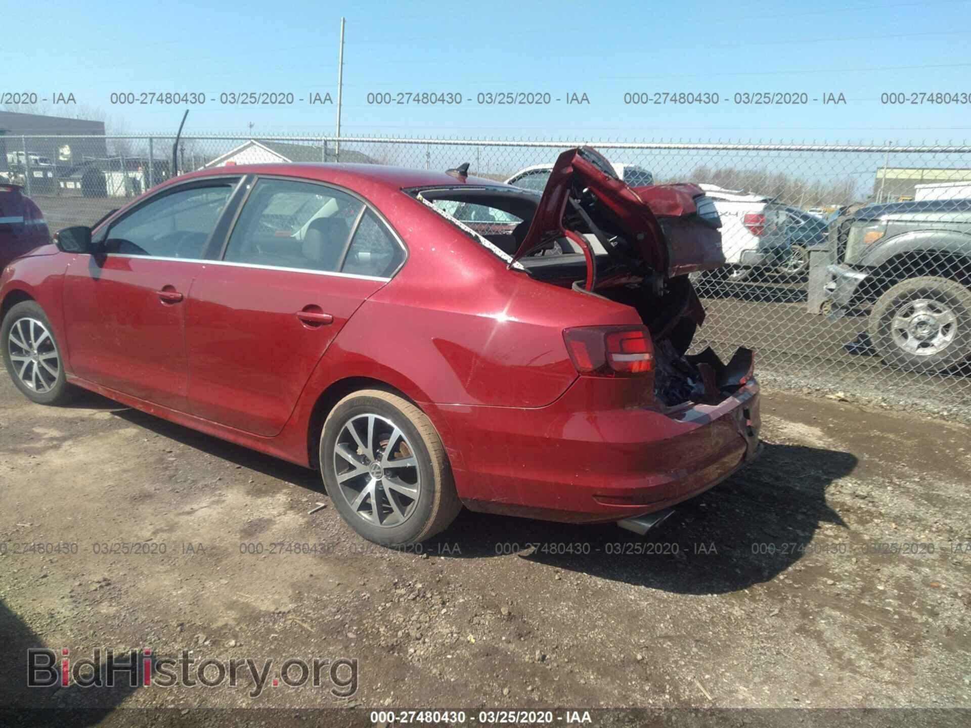 2017 VOLKSWAGEN JETTA - VIN: 3VWDB7AJ1HM367555 - Фото 3