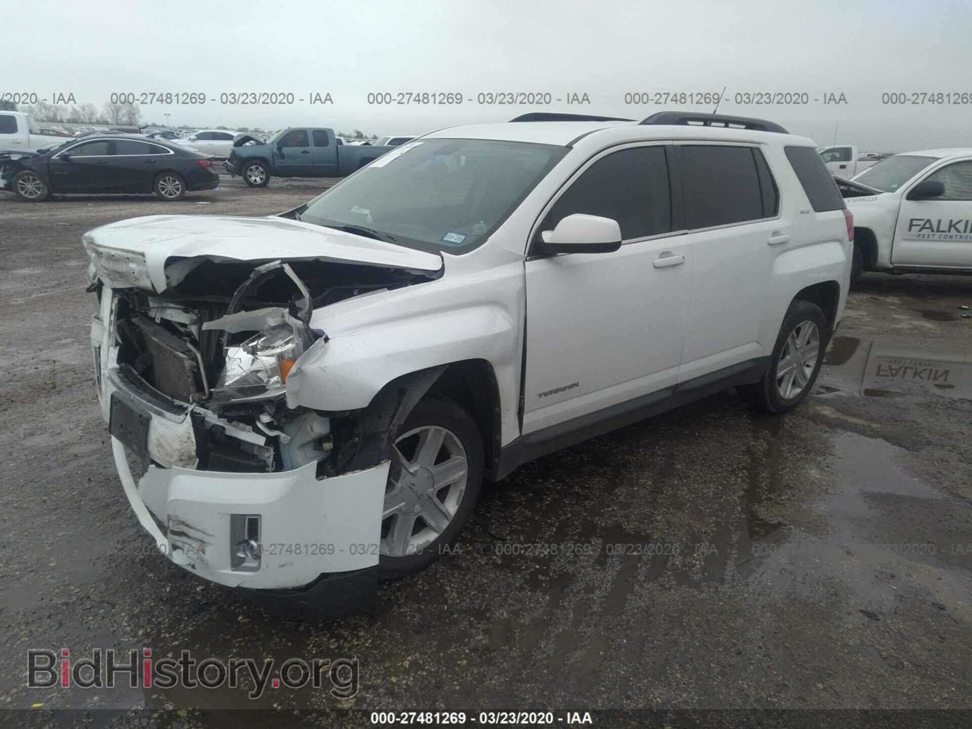 2011 GMC TERRAIN - VIN: 2CTALSEC3B6363594 - Photo 2
