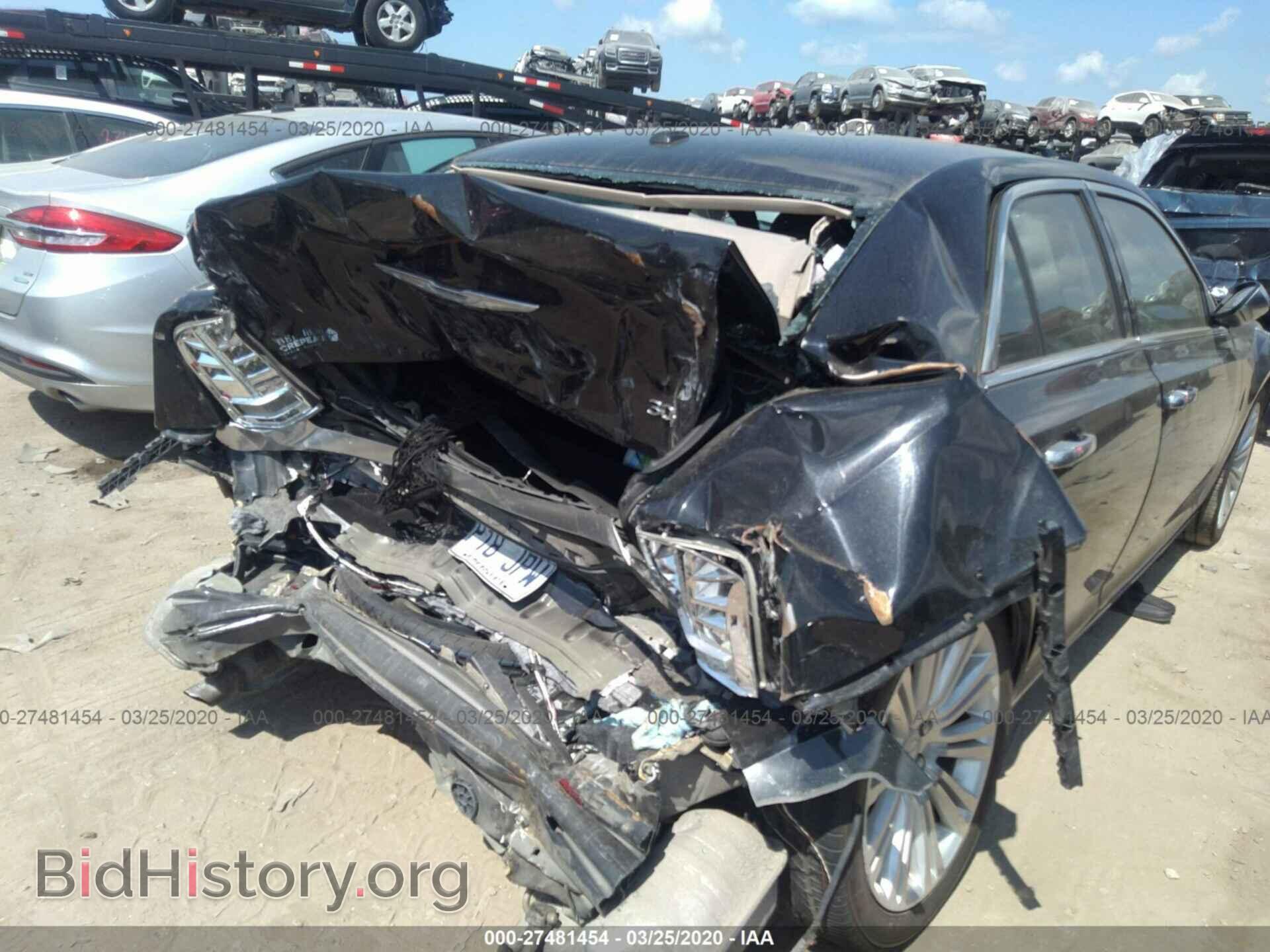 2014 CHRYSLER 300C - VIN: 2C3CCAPT7EH146686 - Фото 6