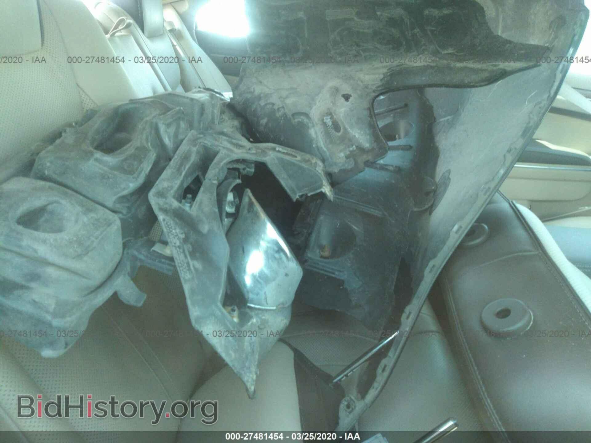 2014 CHRYSLER 300C - VIN: 2C3CCAPT7EH146686 - Фото 8
