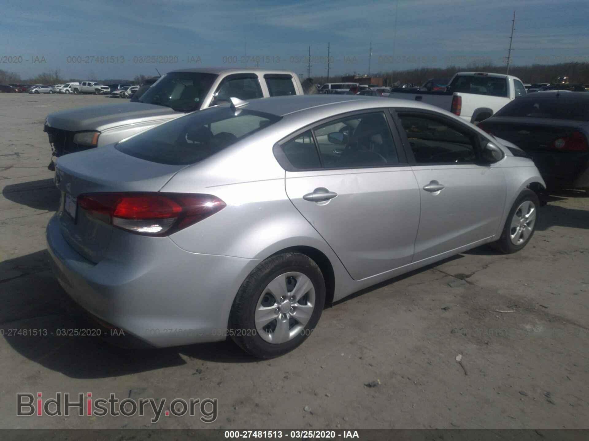 2017 KIA FORTE - VIN: 3KPFK4A79HE144821 - Фото 4